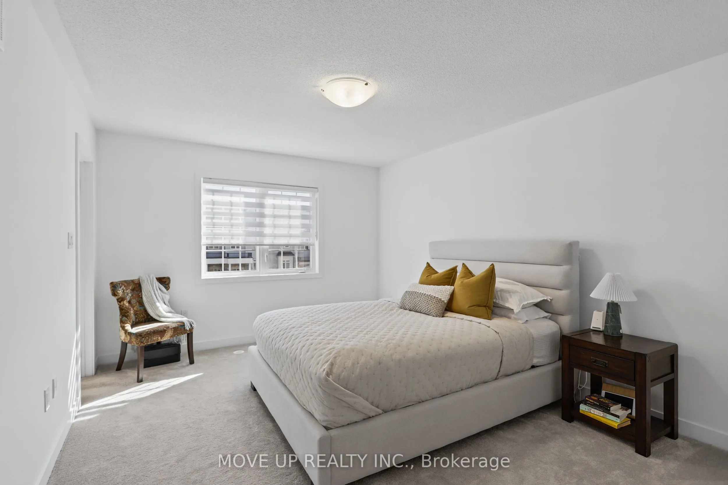 9 Andrew Knowles Lane S