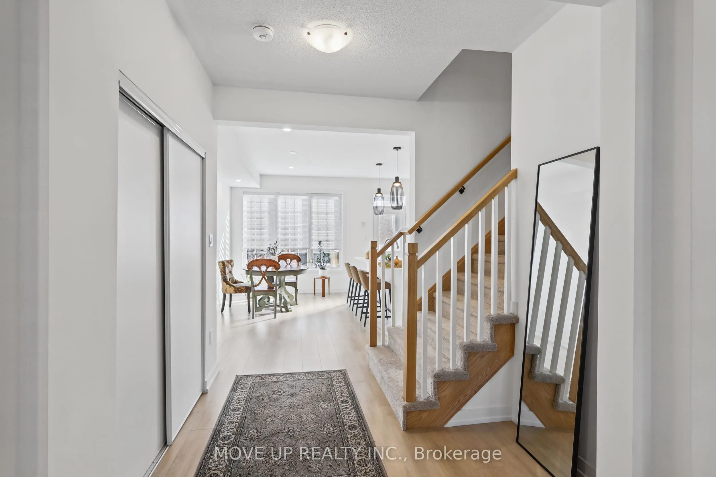 9 Andrew Knowles Lane S