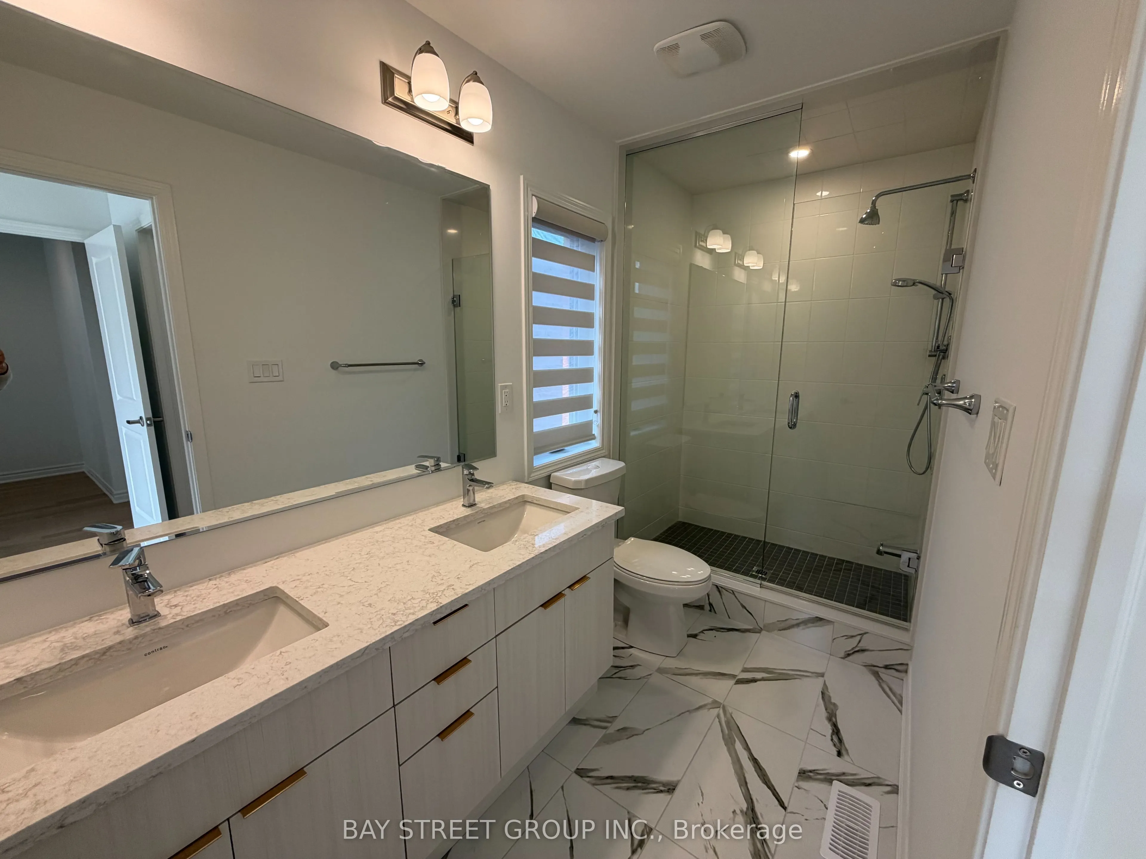 120 Avani Avenue