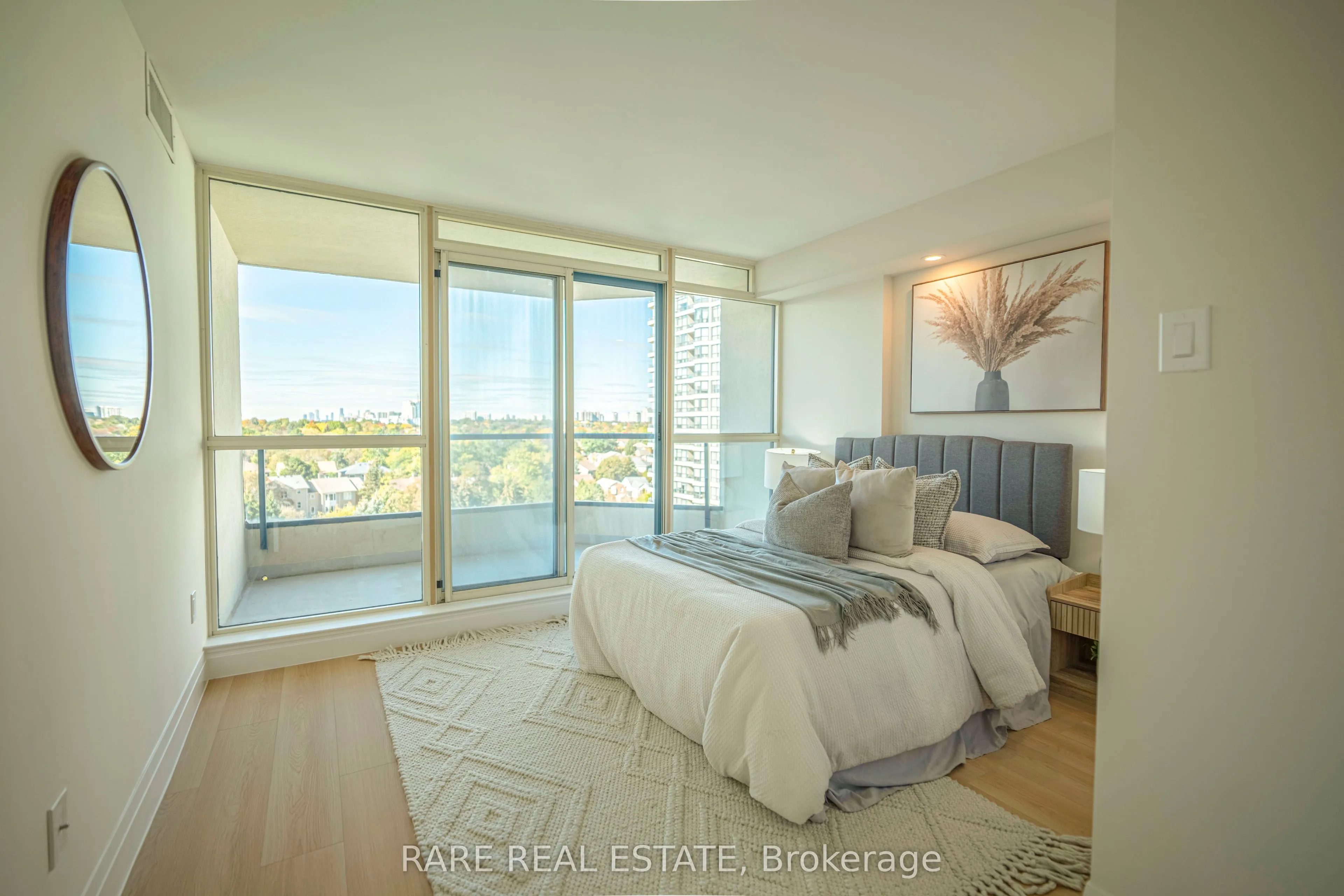7300 Yonge Street #1012