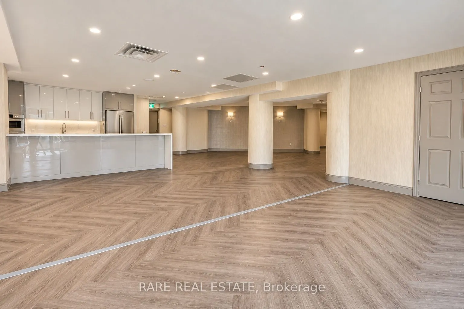 7300 Yonge Street #1012