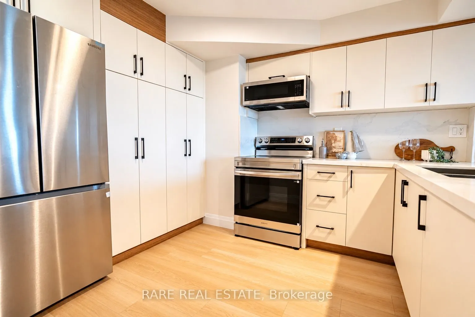 7300 Yonge Street #1012