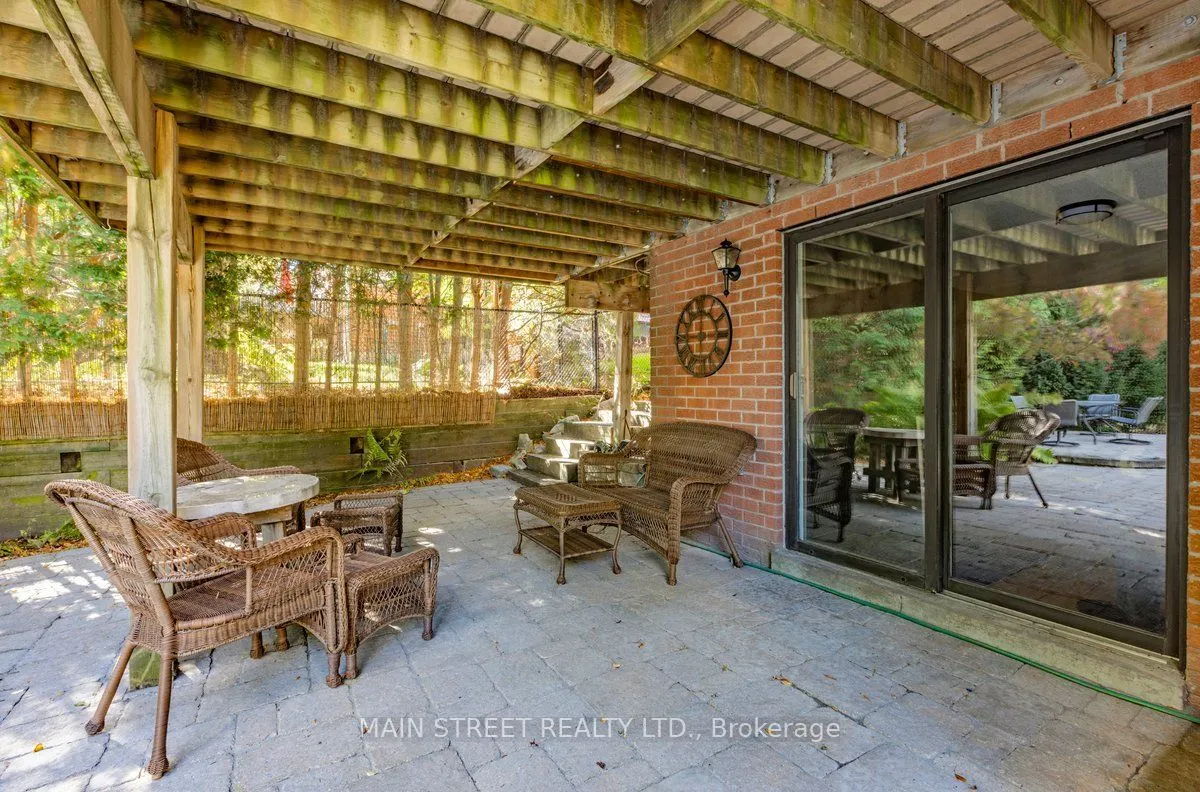 22 Mcclenny Drive N