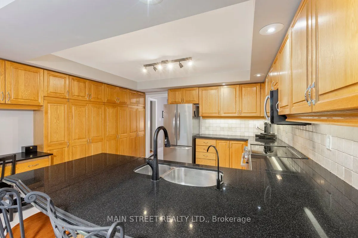 22 Mcclenny Drive N