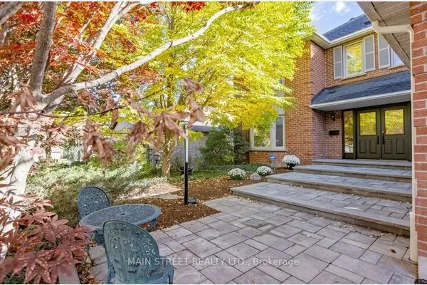 22 Mcclenny Drive N