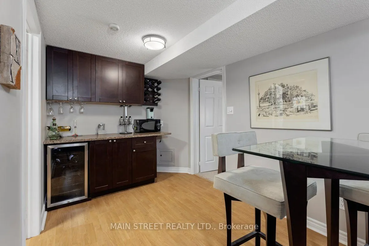22 Mcclenny Drive N