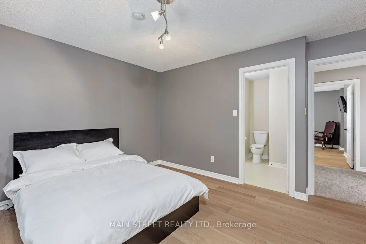 22 Mcclenny Drive N
