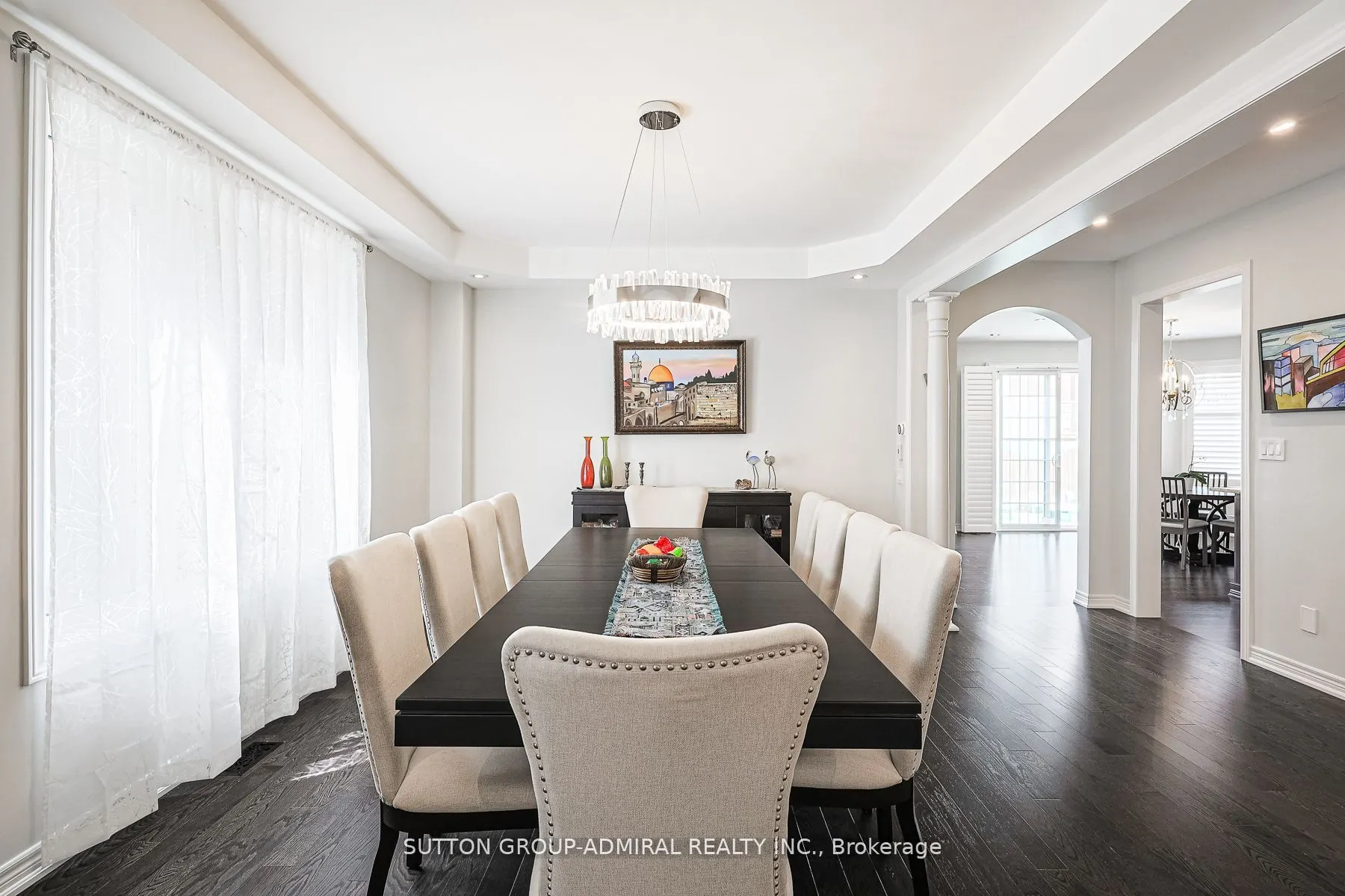 163 Heintzman Crescent