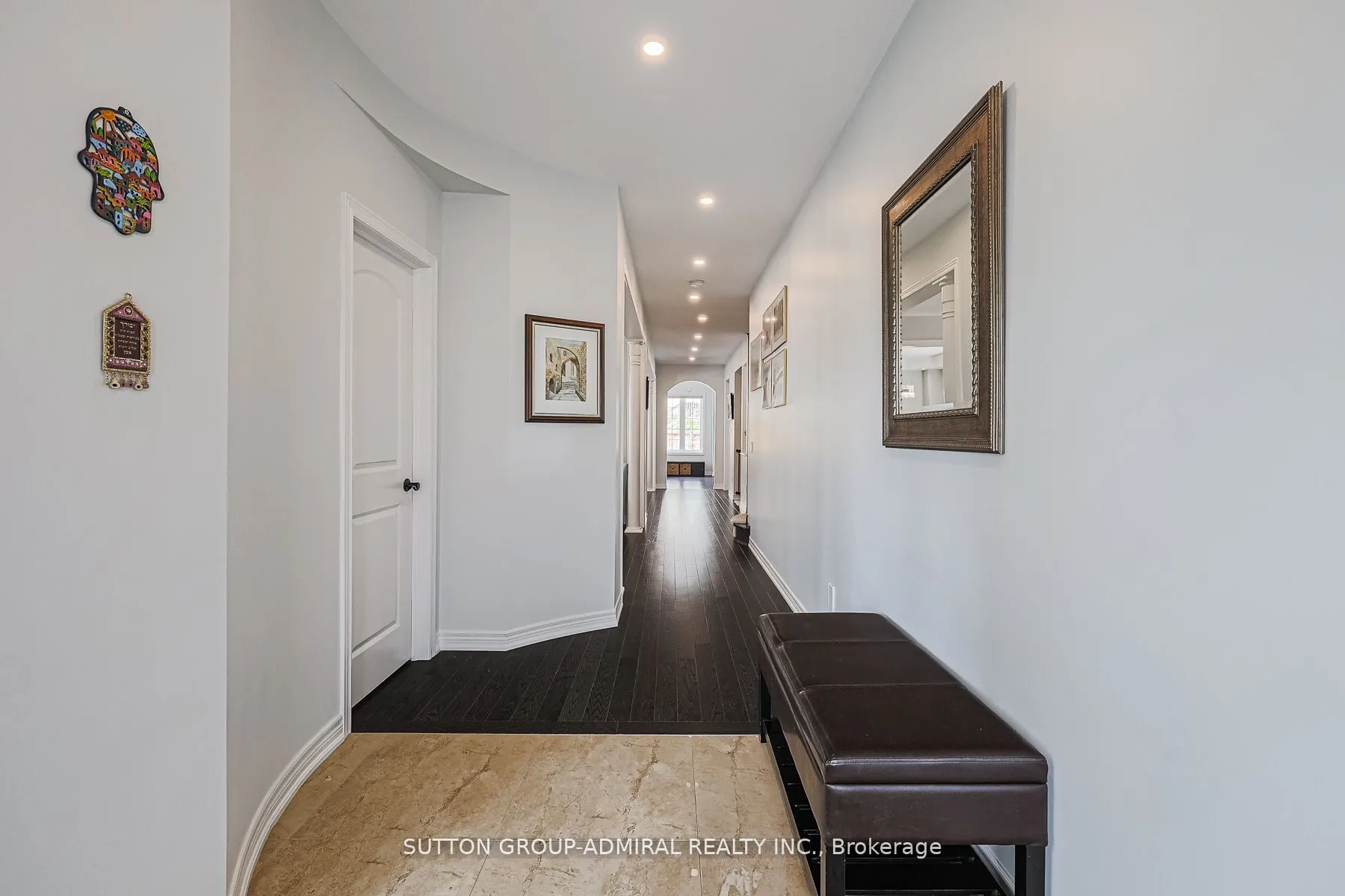 163 Heintzman Crescent