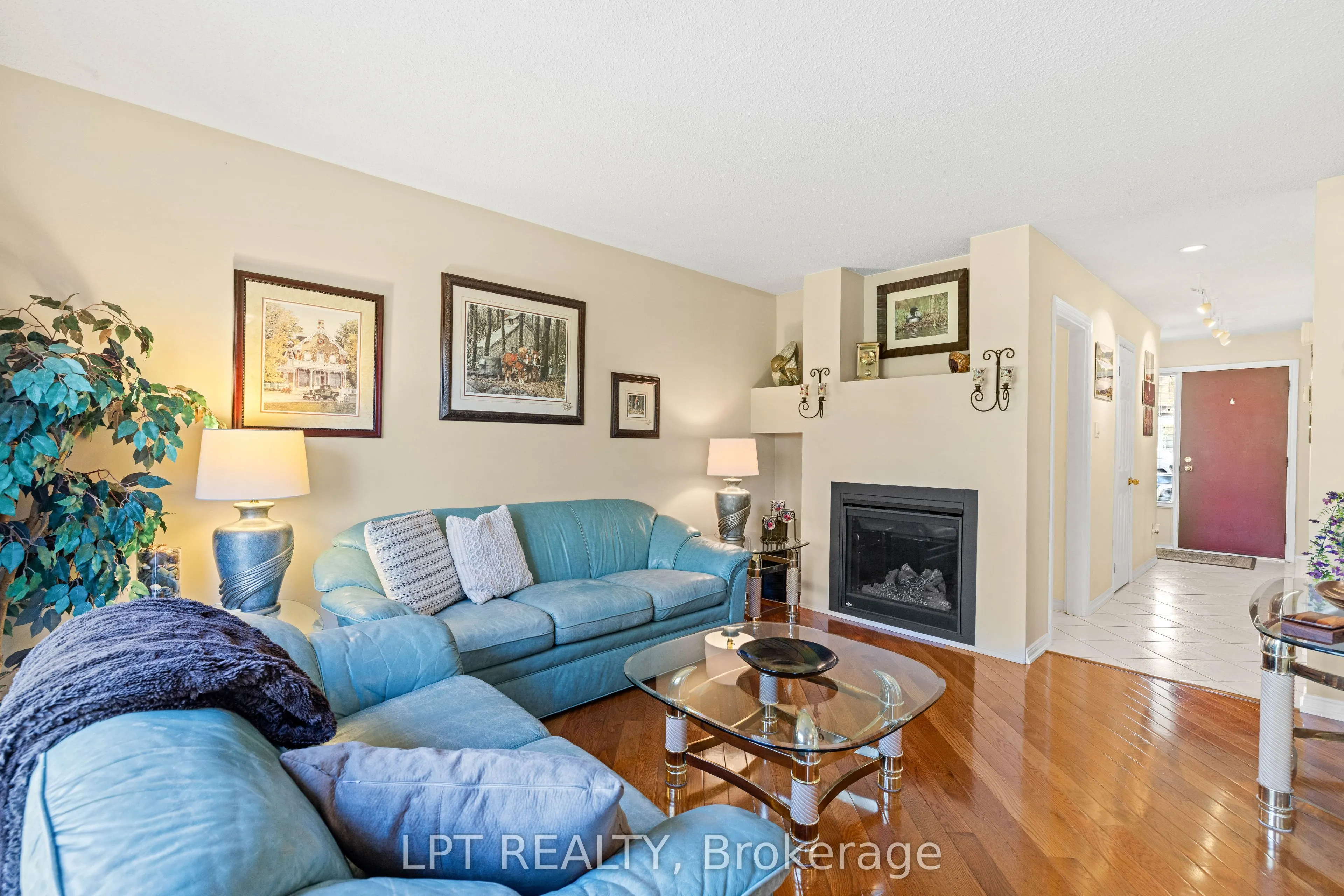 433 May Street #16