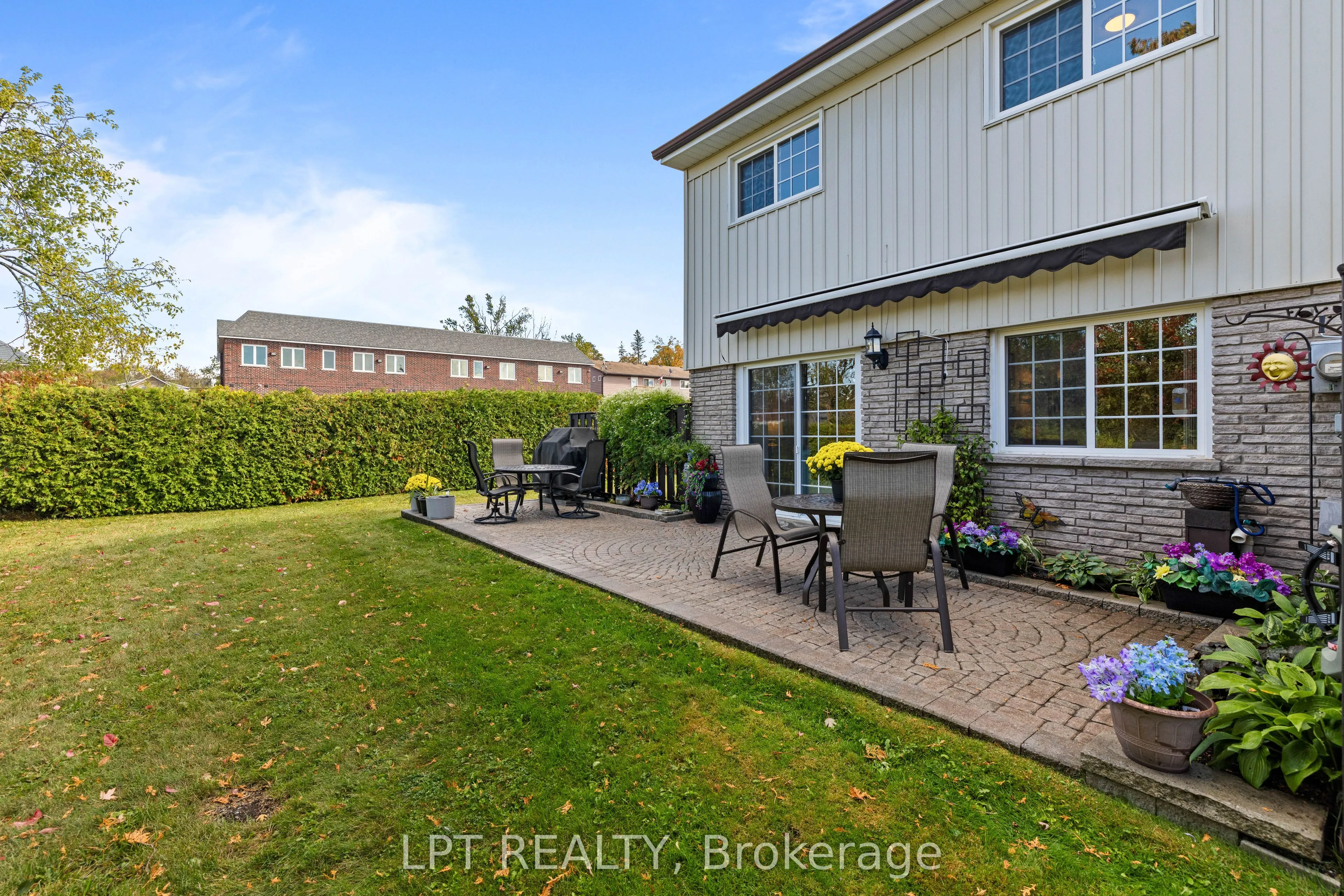 433 May Street #16