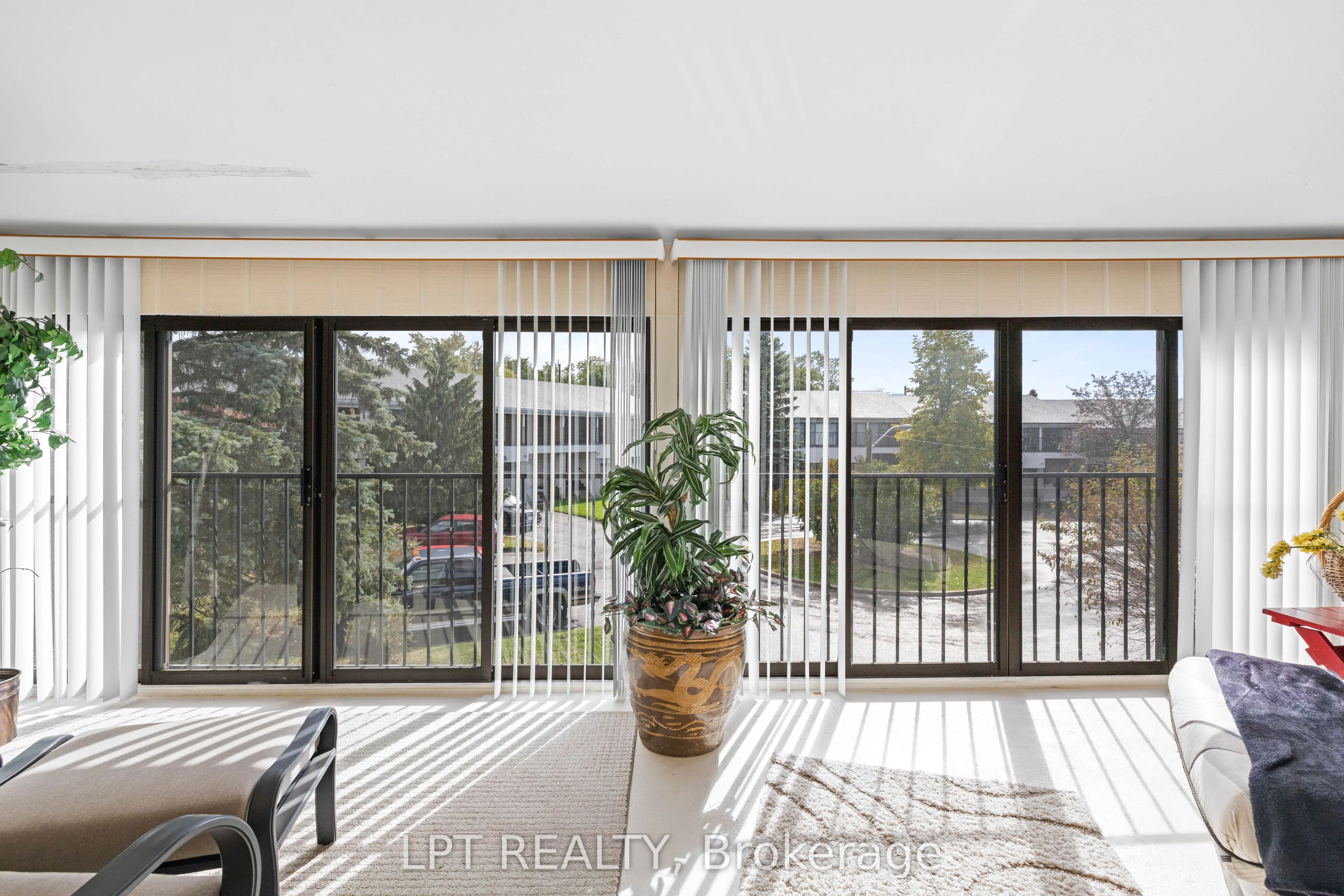 433 May Street #16