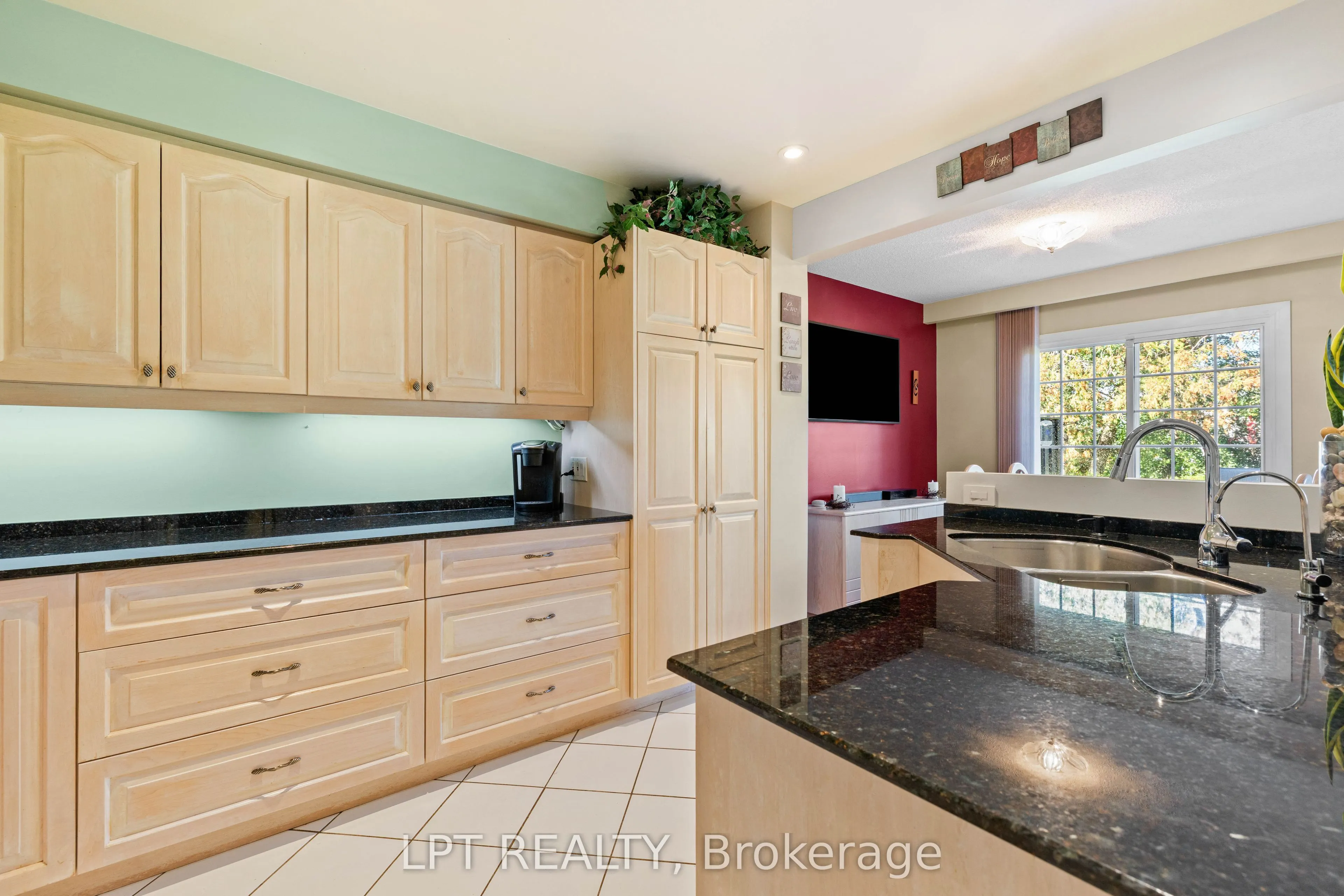 433 May Street #16