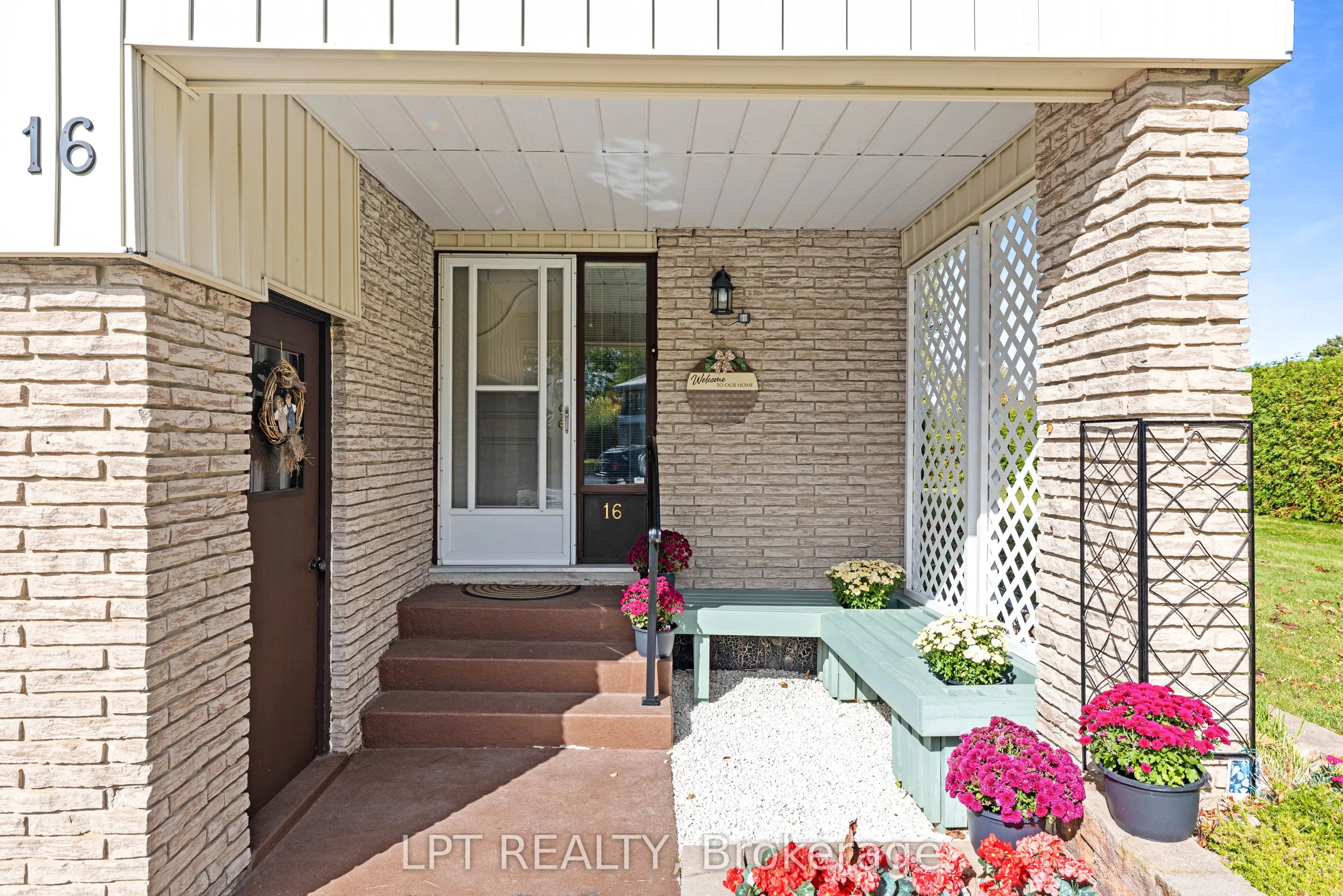 433 May Street #16