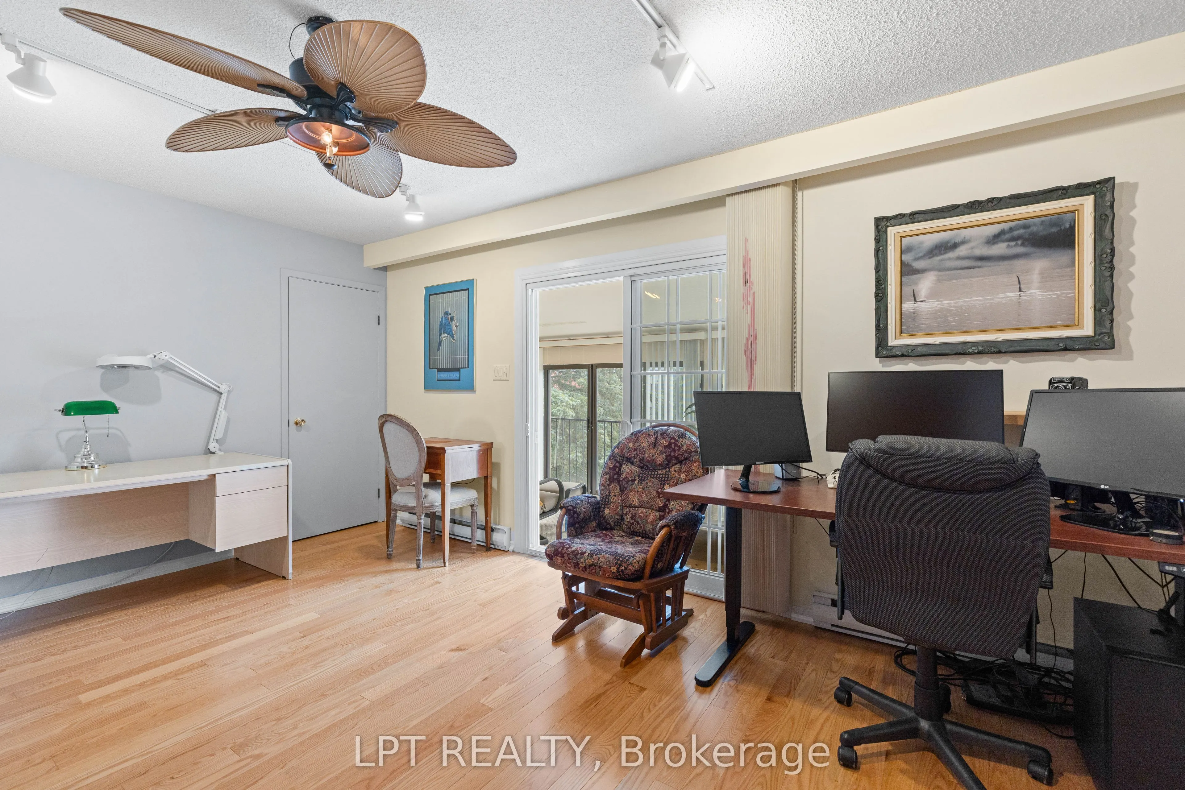 433 May Street #16