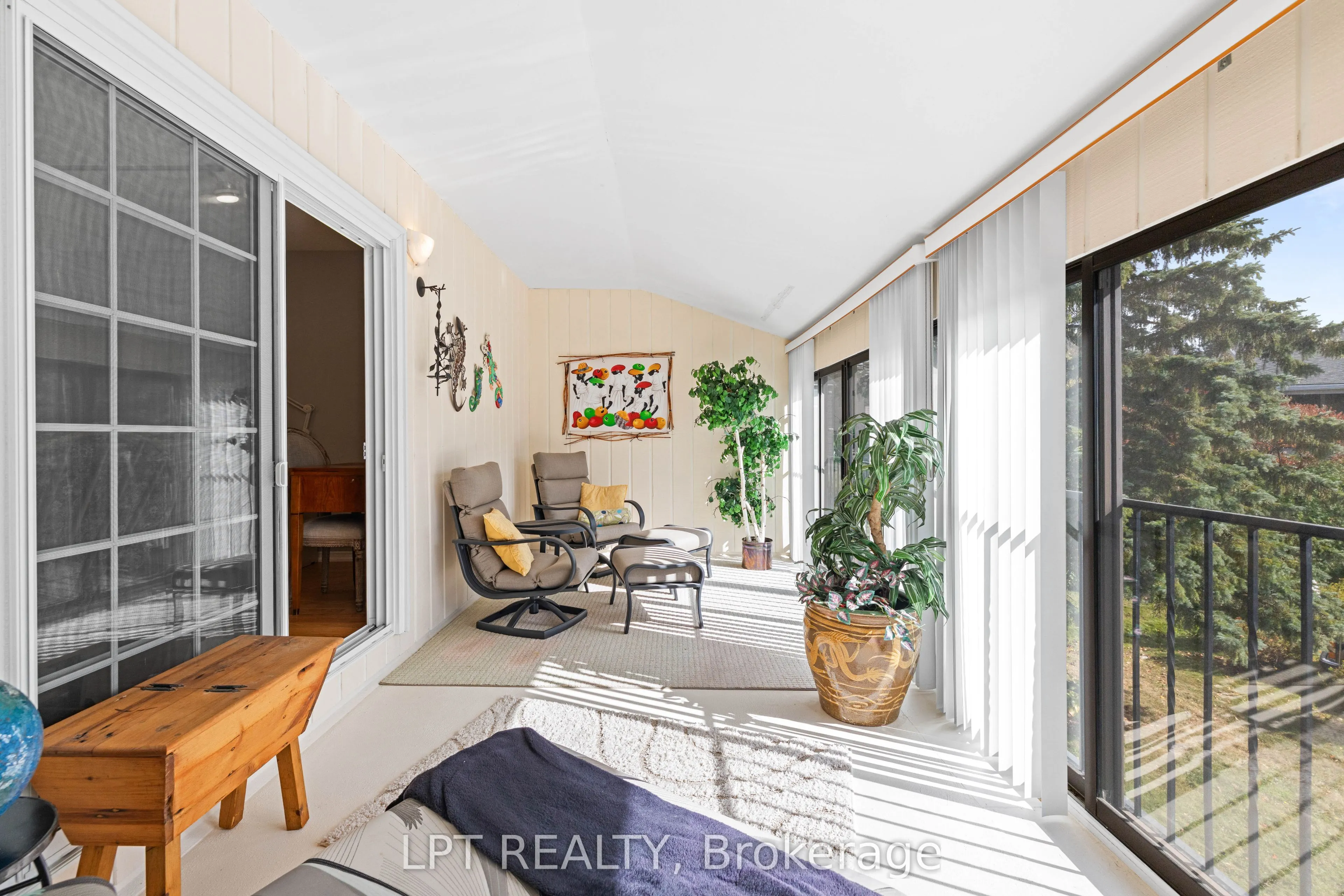433 May Street #16