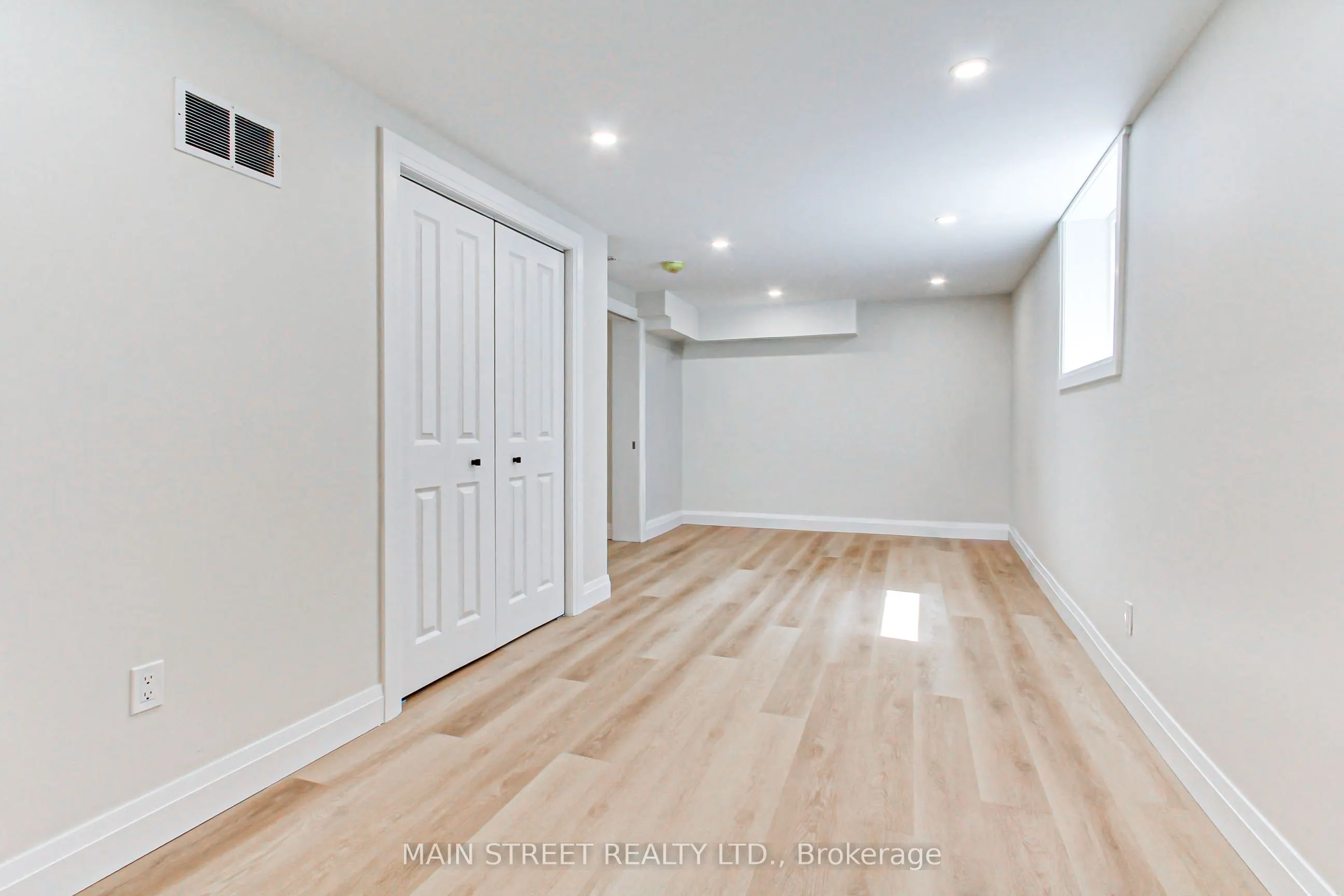 4 Carrington Place #B