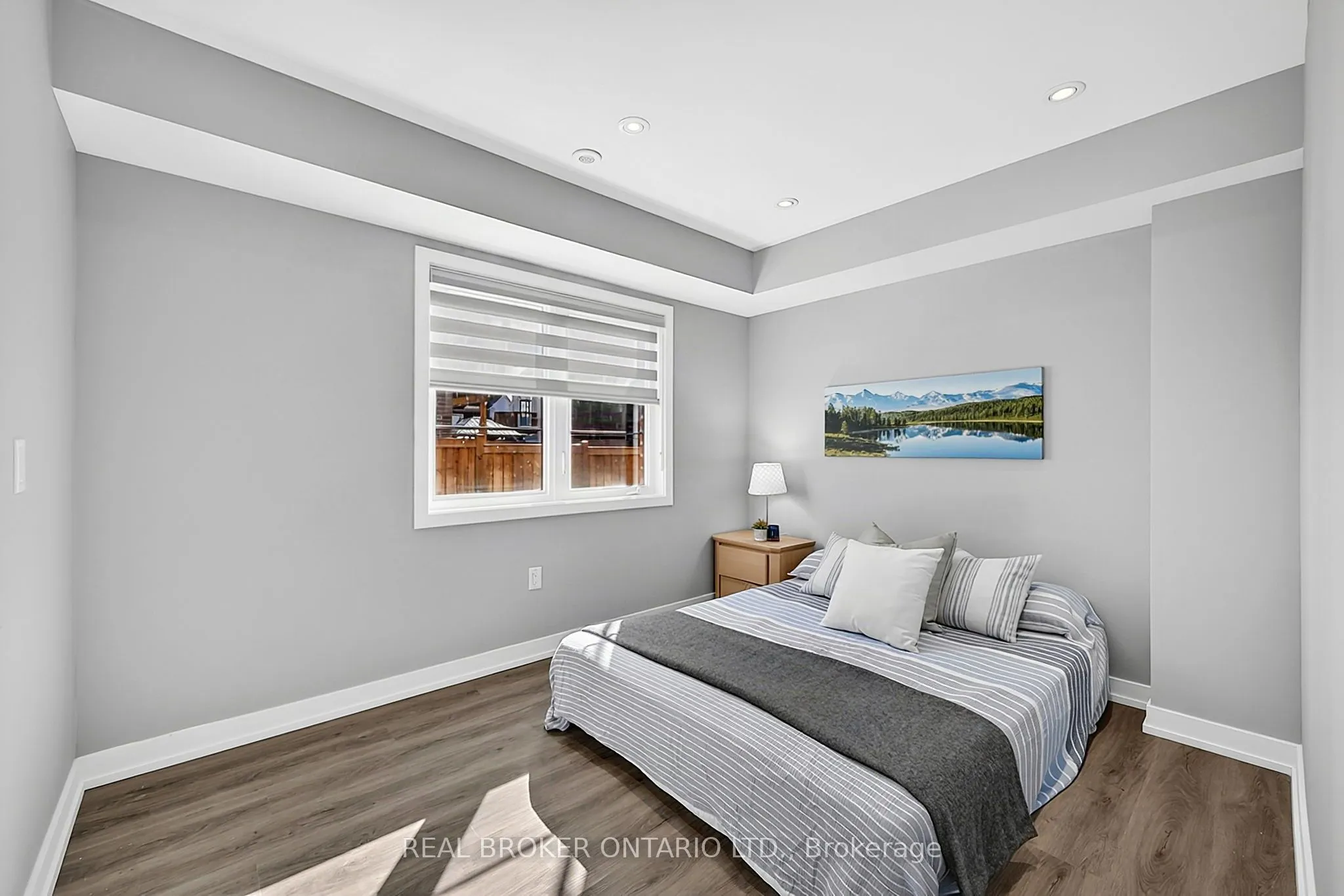 31 Lyall Stokes Circle