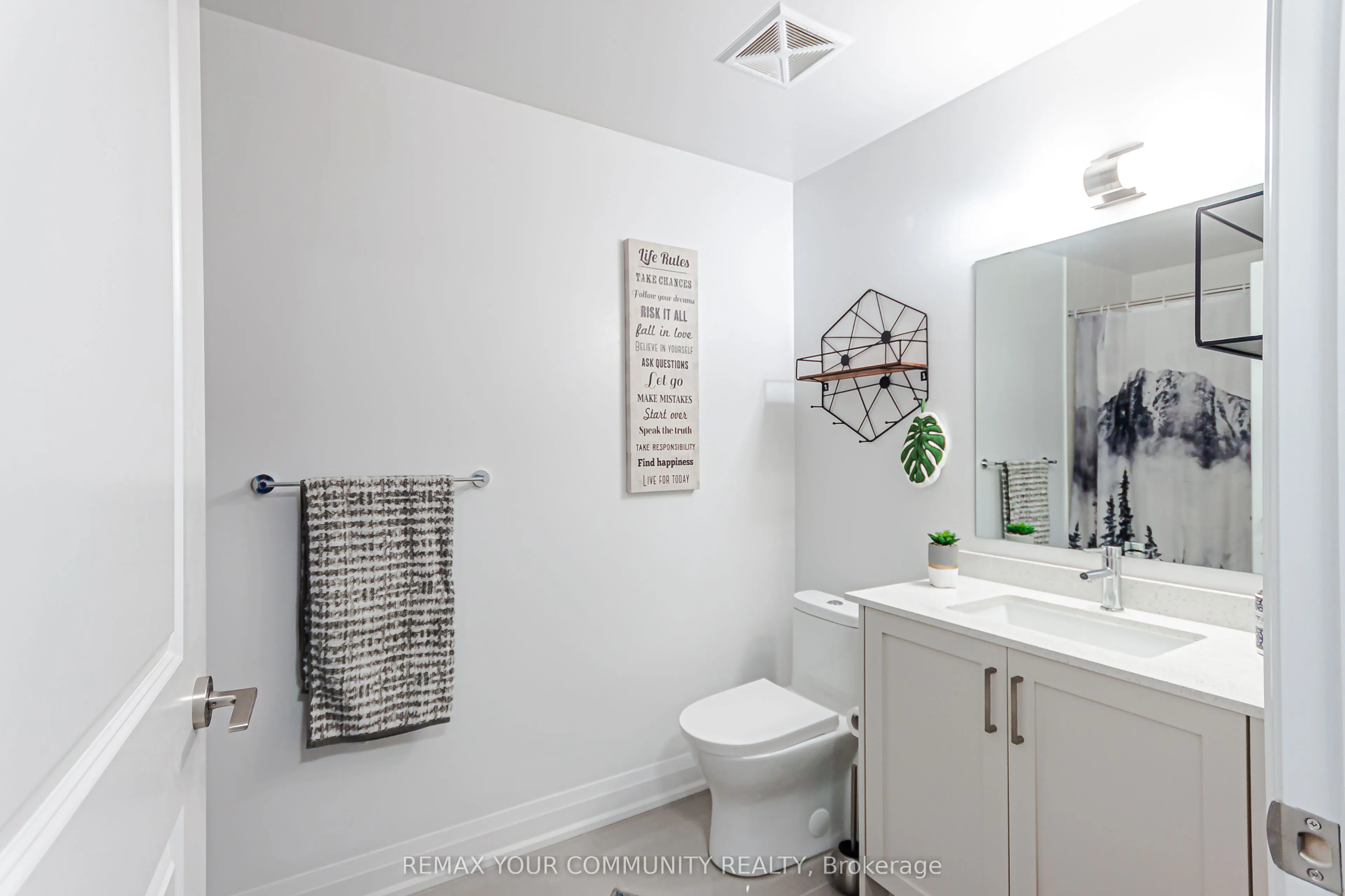 10 Gatineau Drive #309