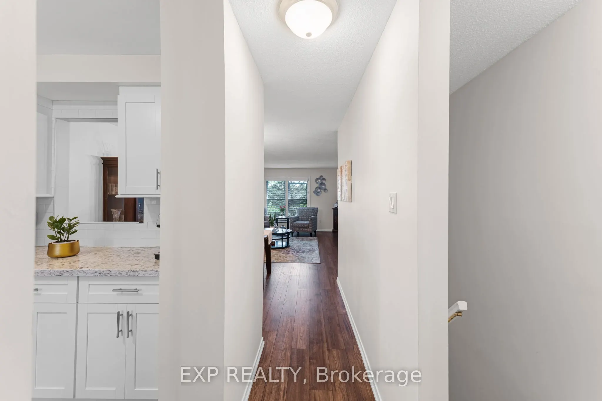 115 Main Street S #28