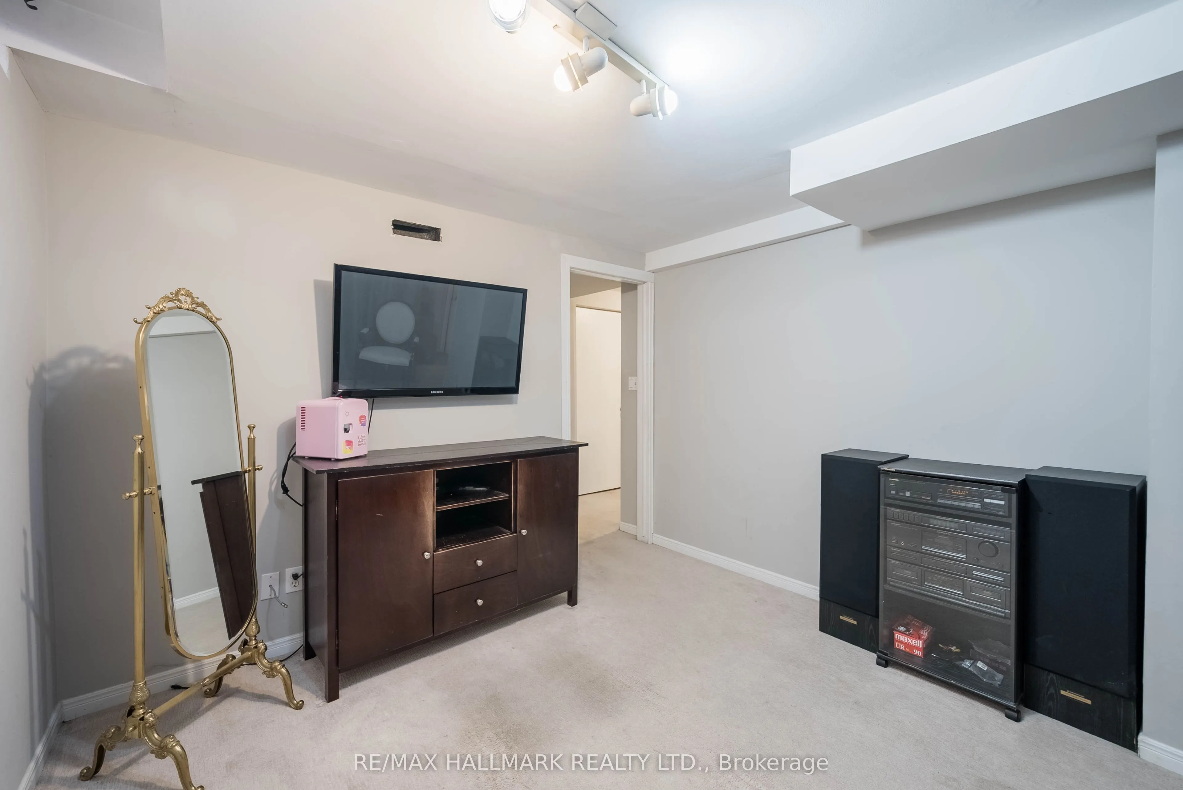 172 Alderwood Street