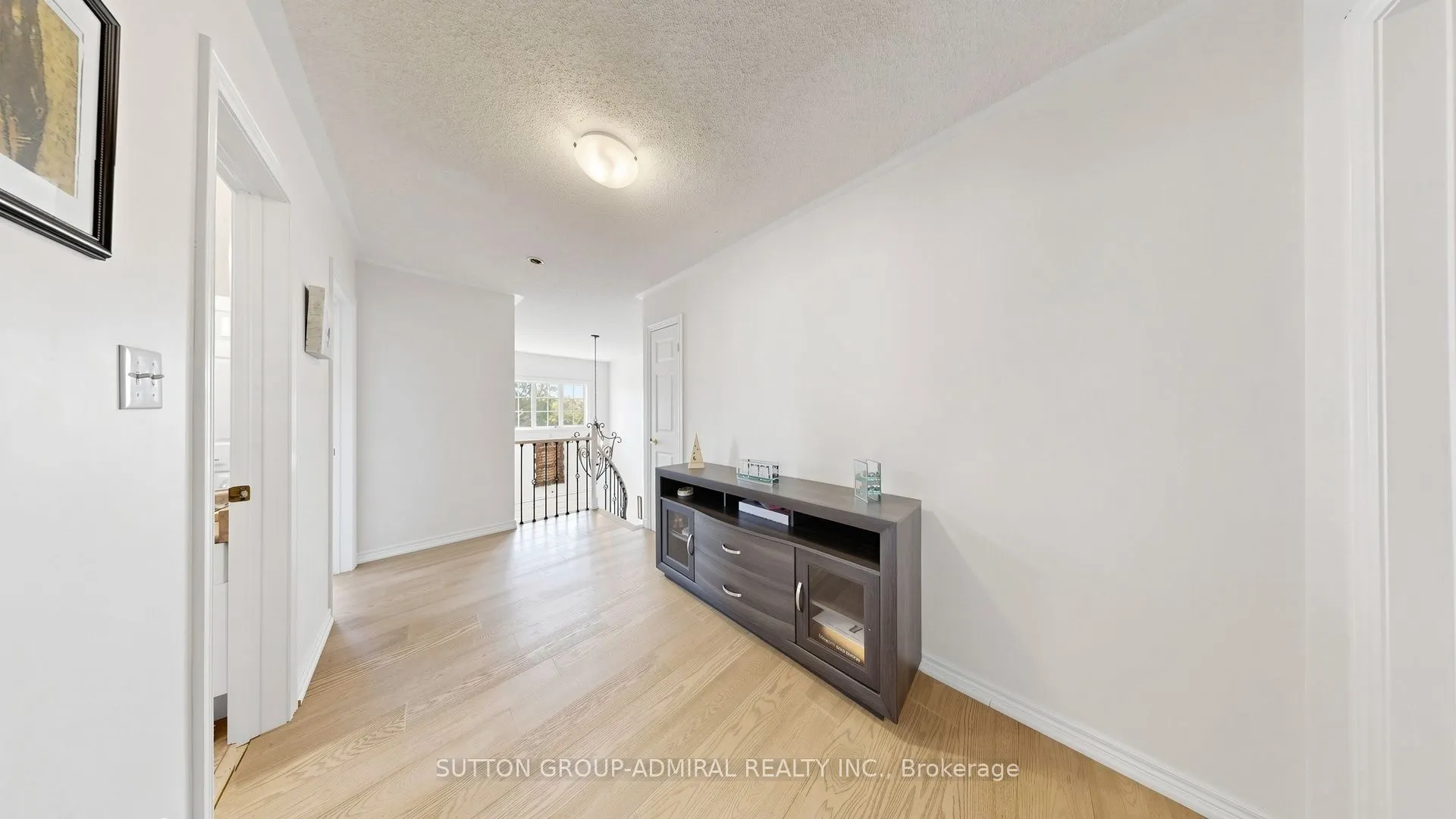 284 Isaac Murray Avenue