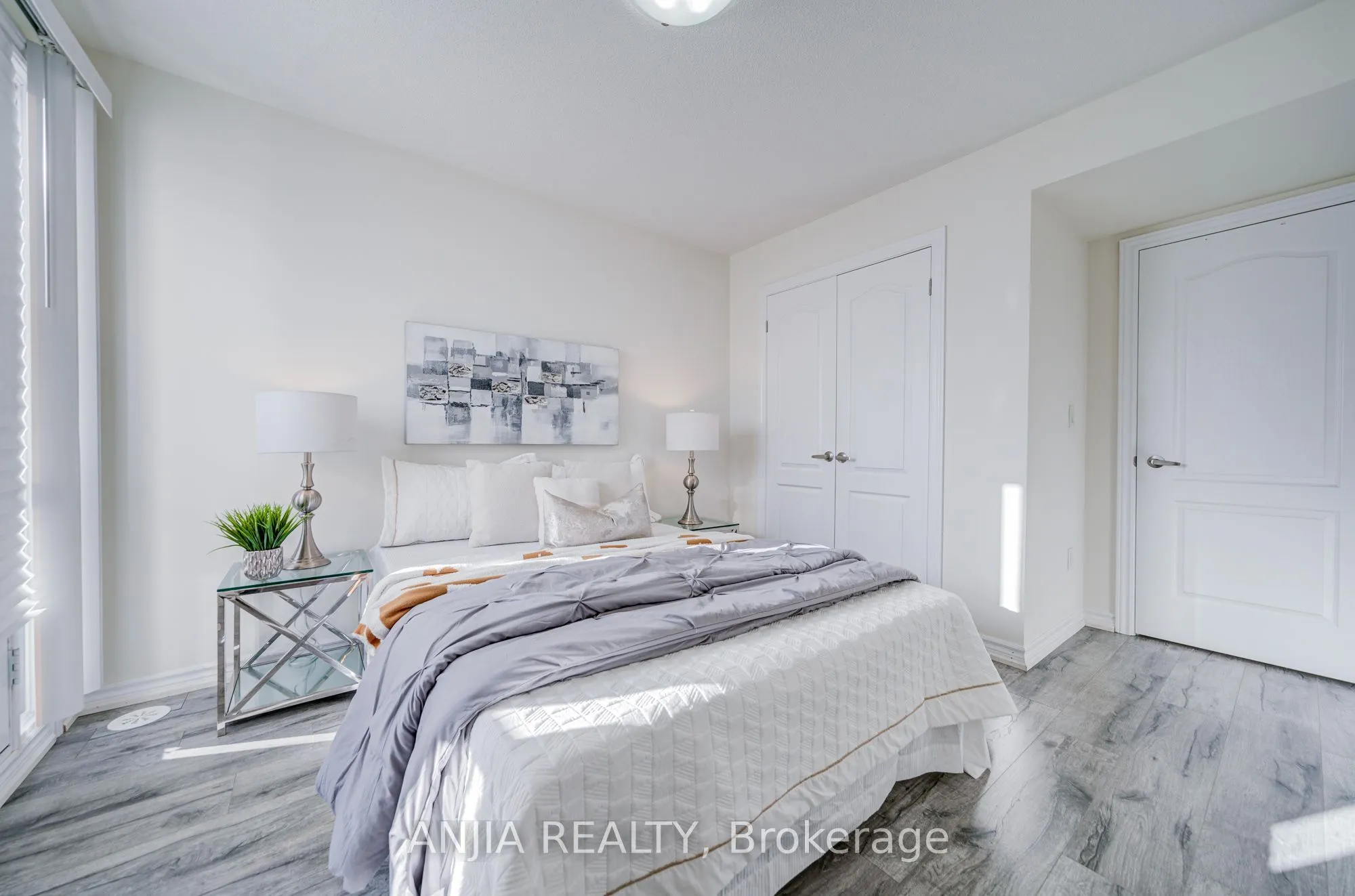181 Parktree Drive #38