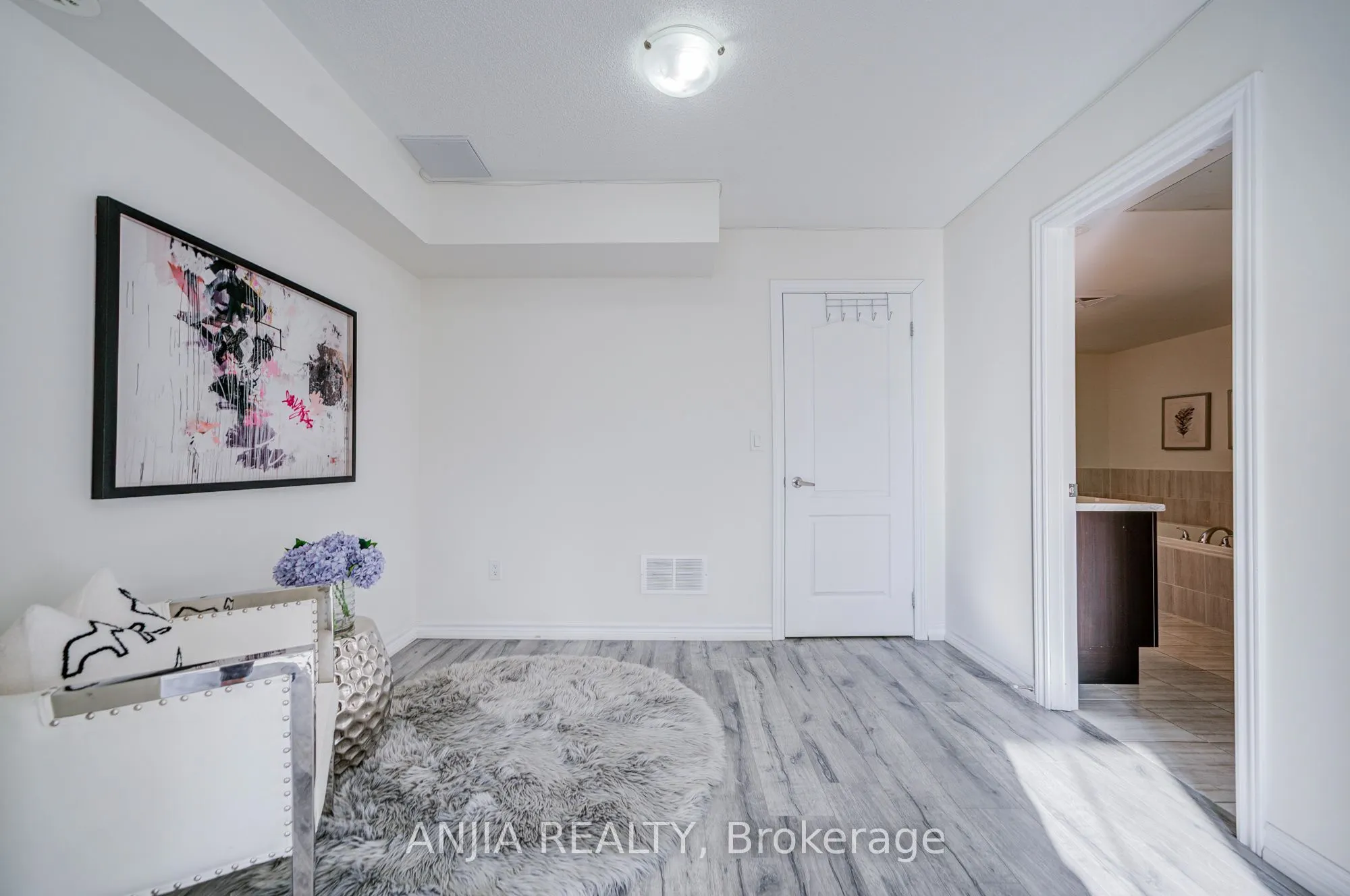 181 Parktree Drive #38