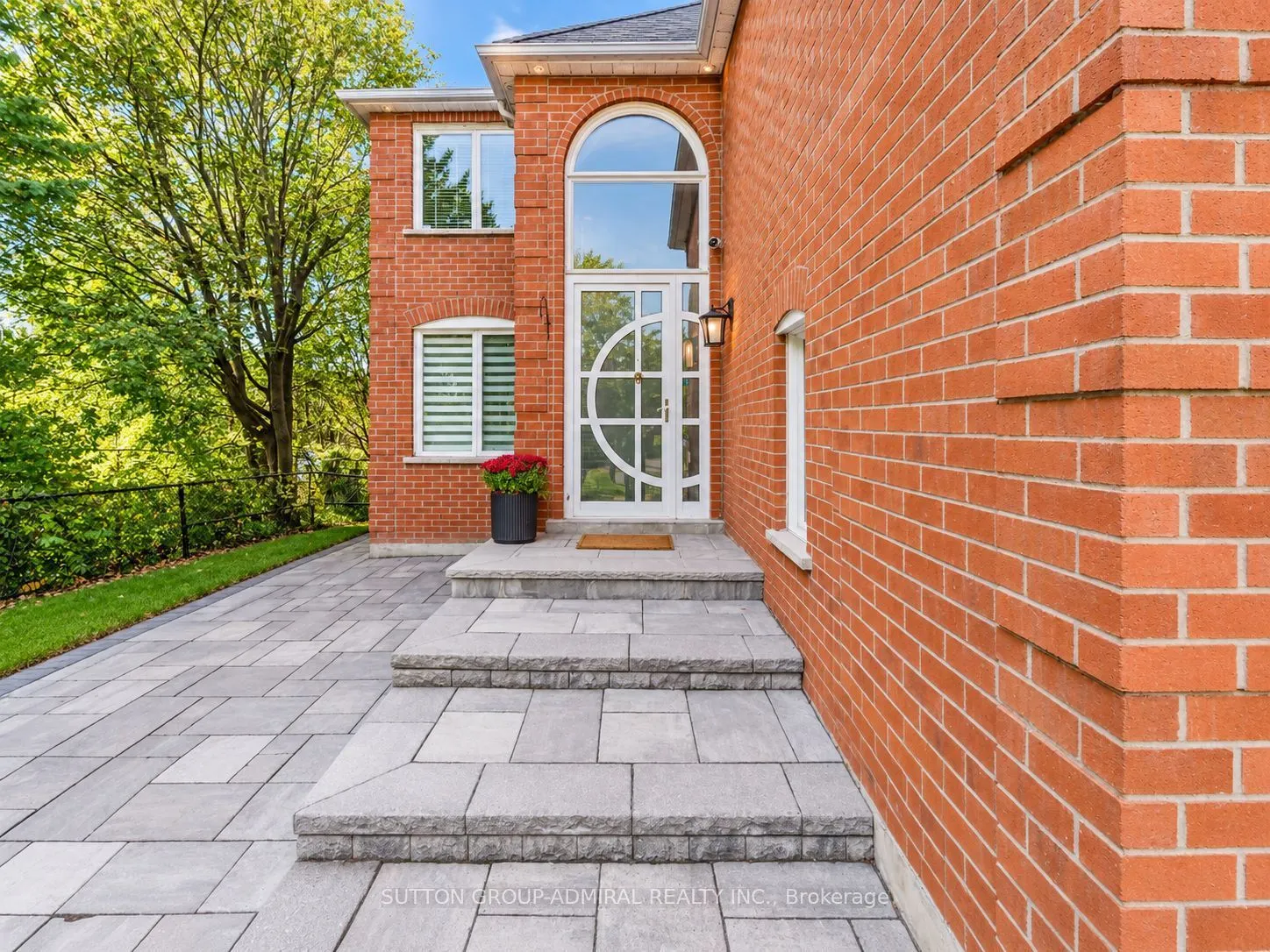62 Briardale Place