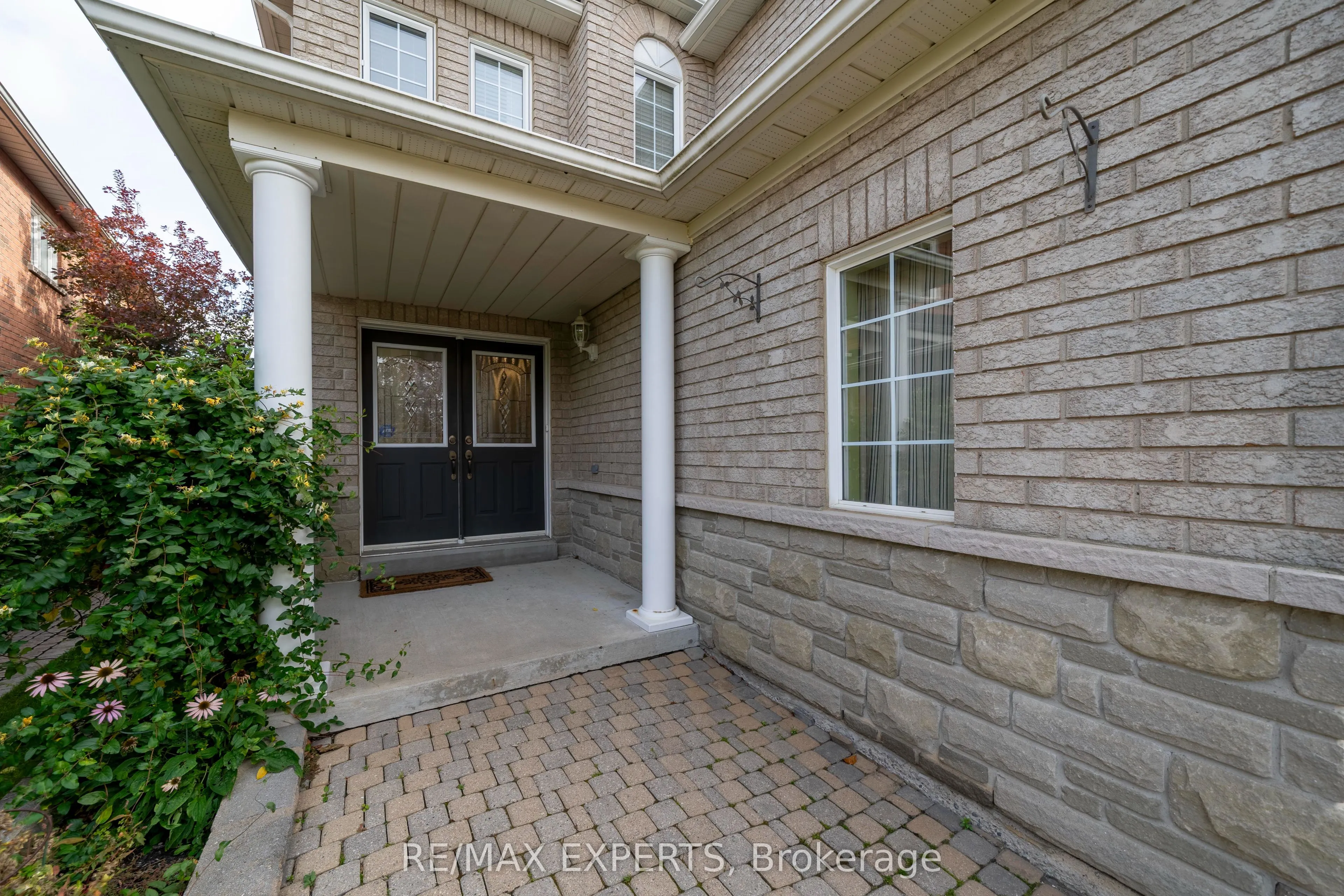 27 Mallard Marsh Crescent