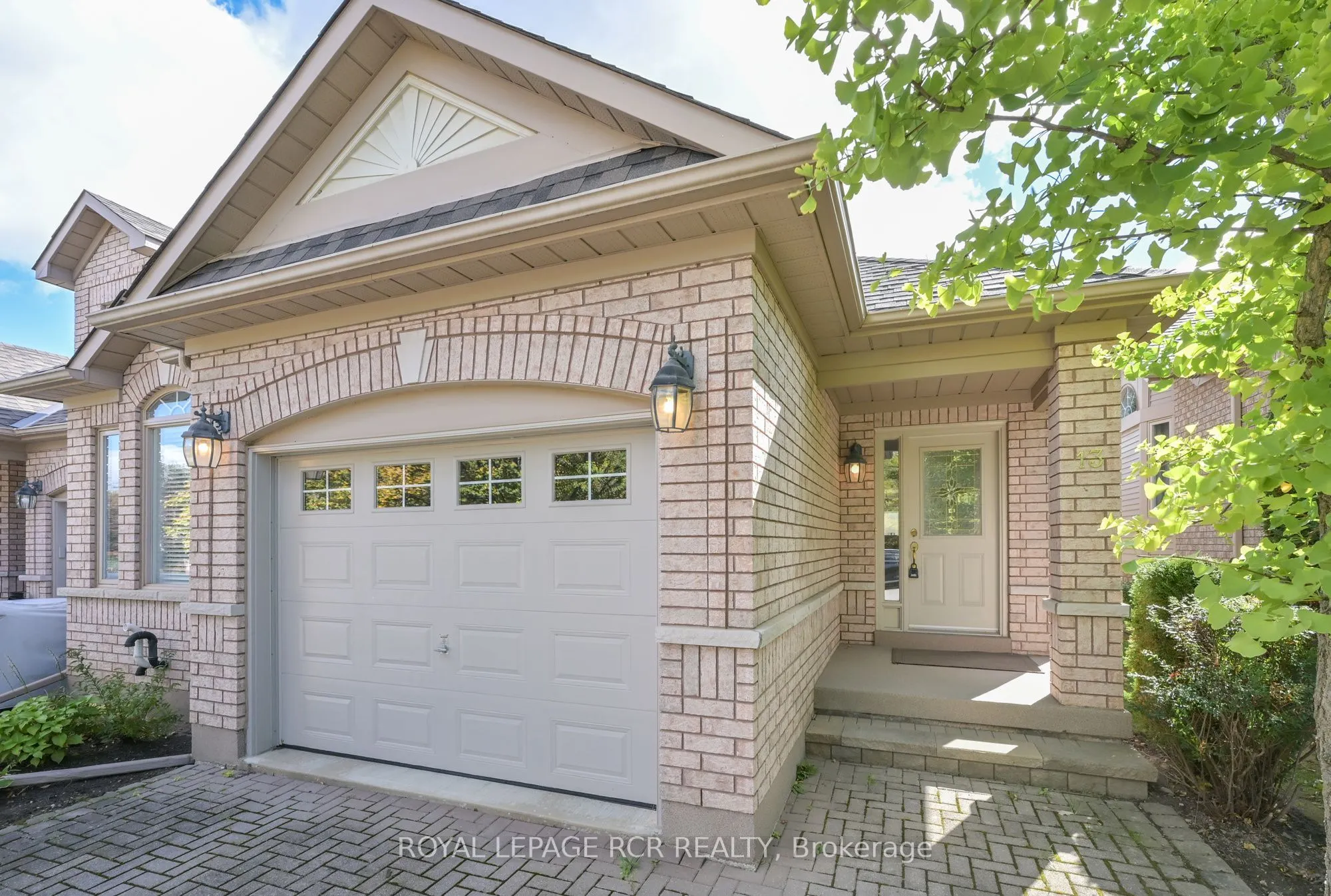 13 Montebello Terrace #11