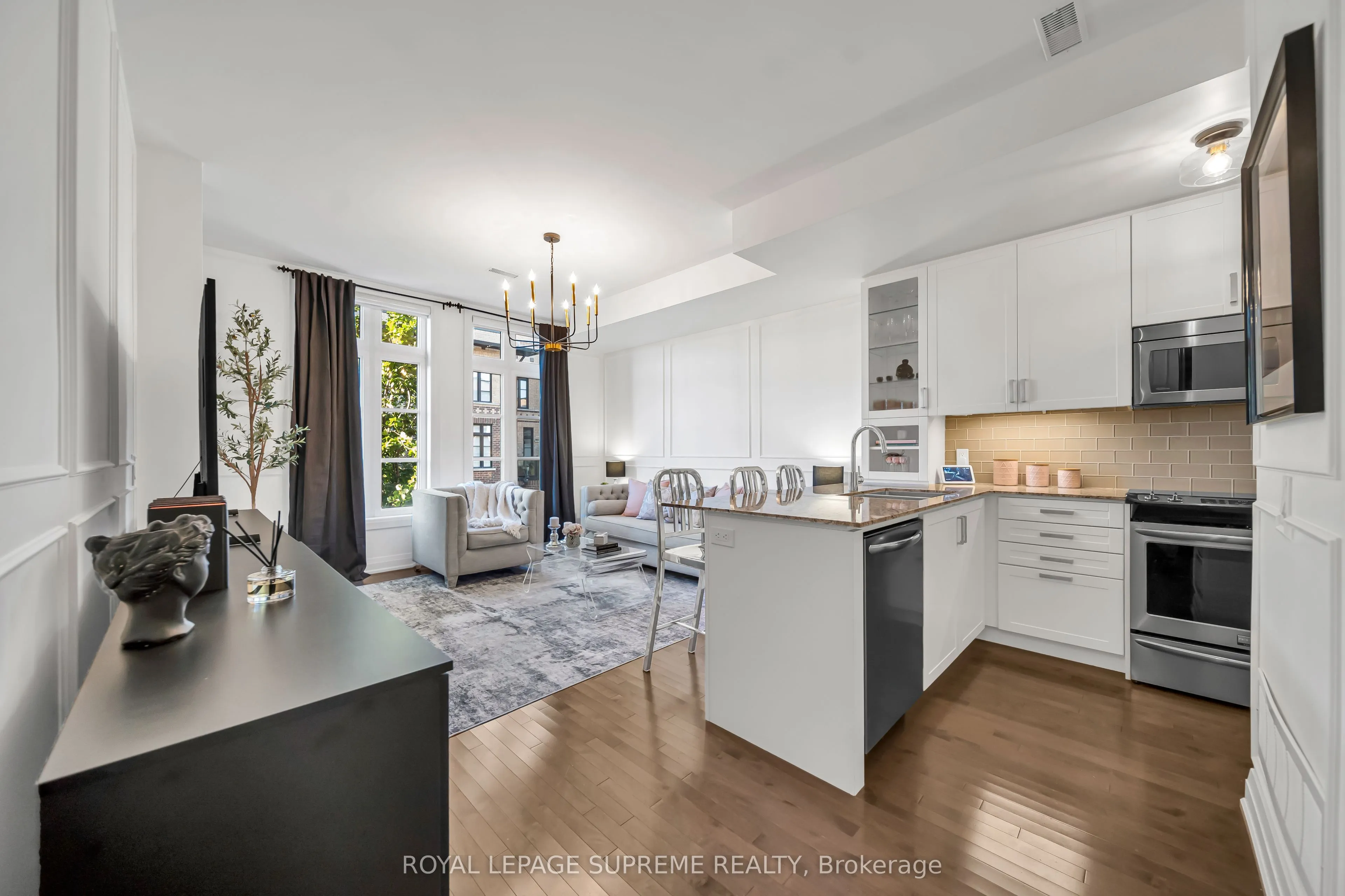 8167 Kipling Avenue #43