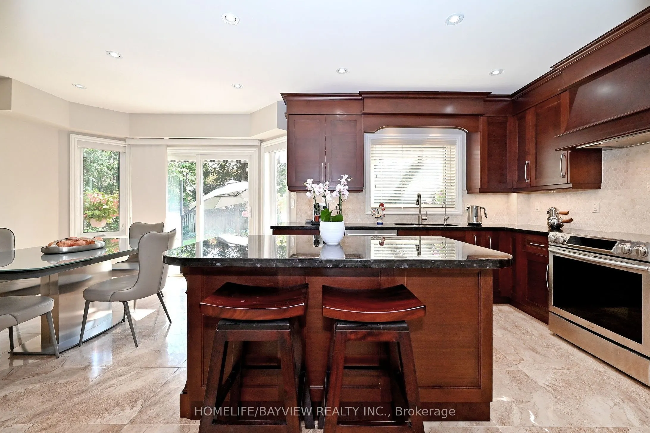 58 Thornbrook Court