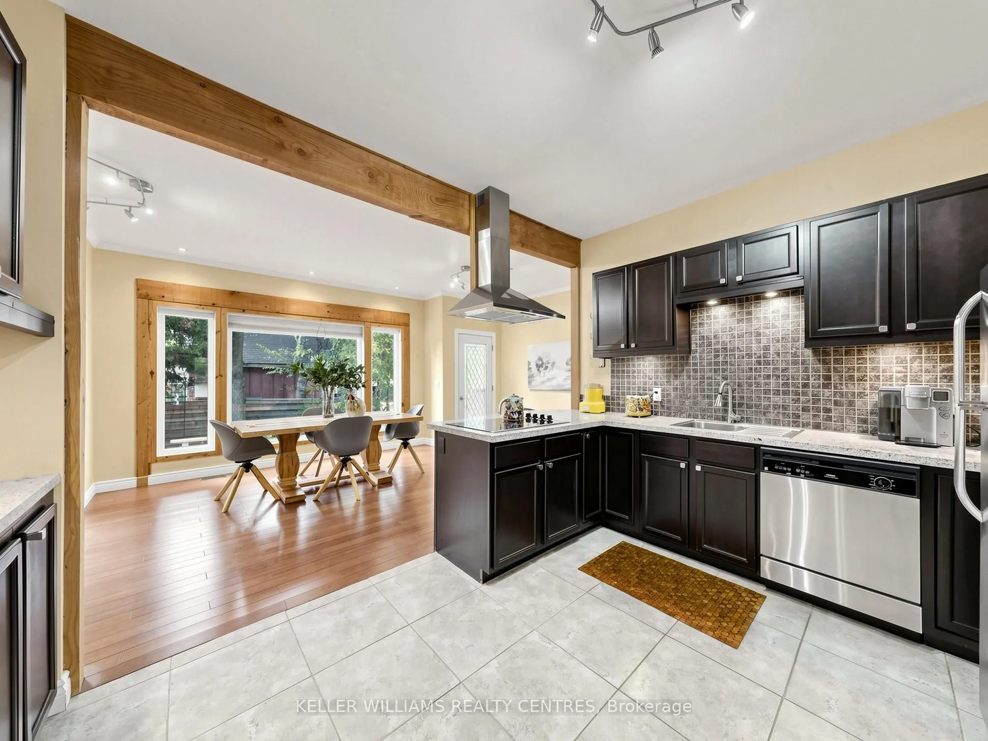 42 Balson Boulevard