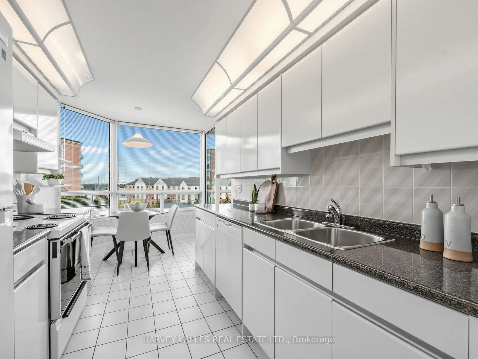 120 Promenade Circle #707