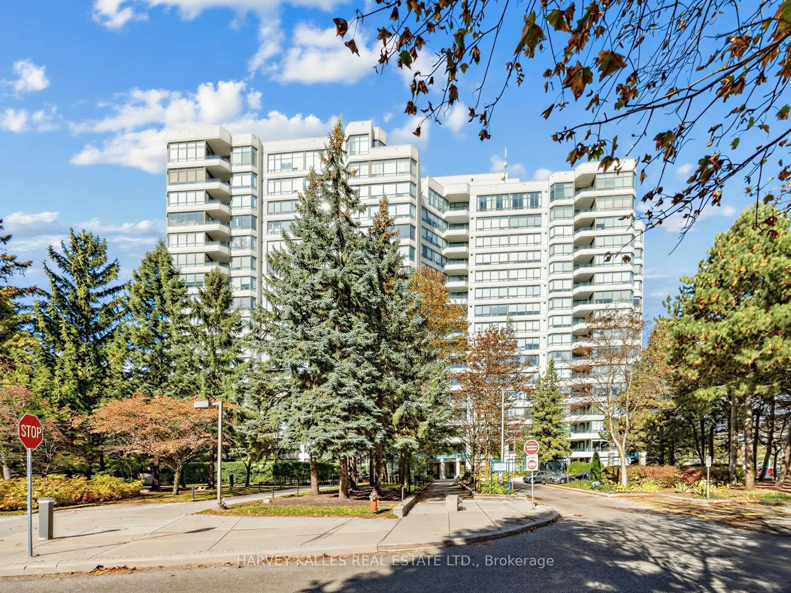 120 Promenade Circle #707