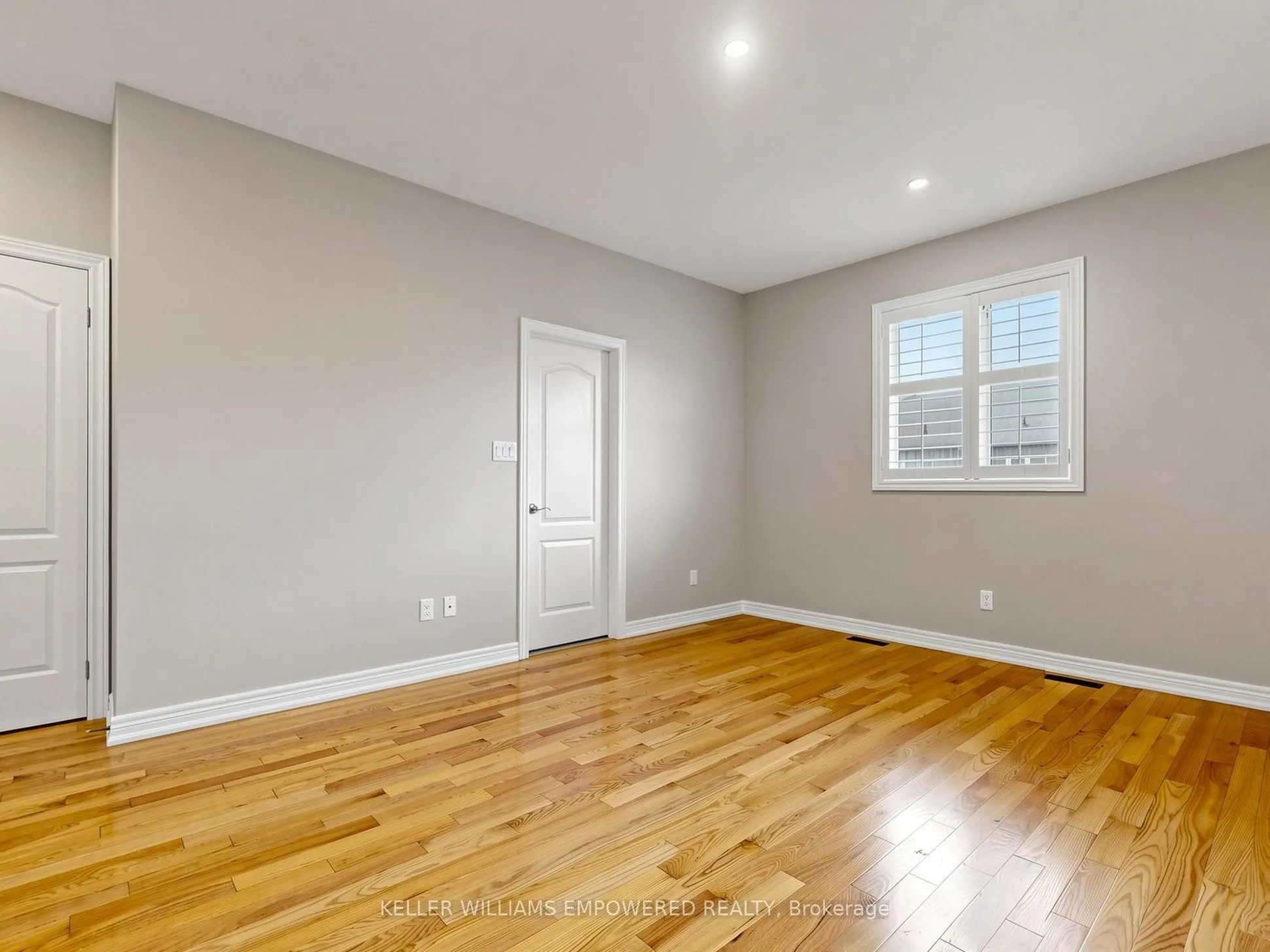 18 Don Rose Boulevard