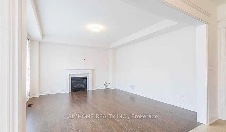 69 Walter Tunny Crescent