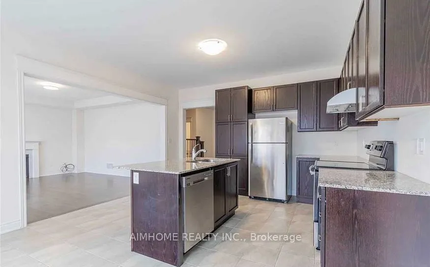 69 Walter Tunny Crescent