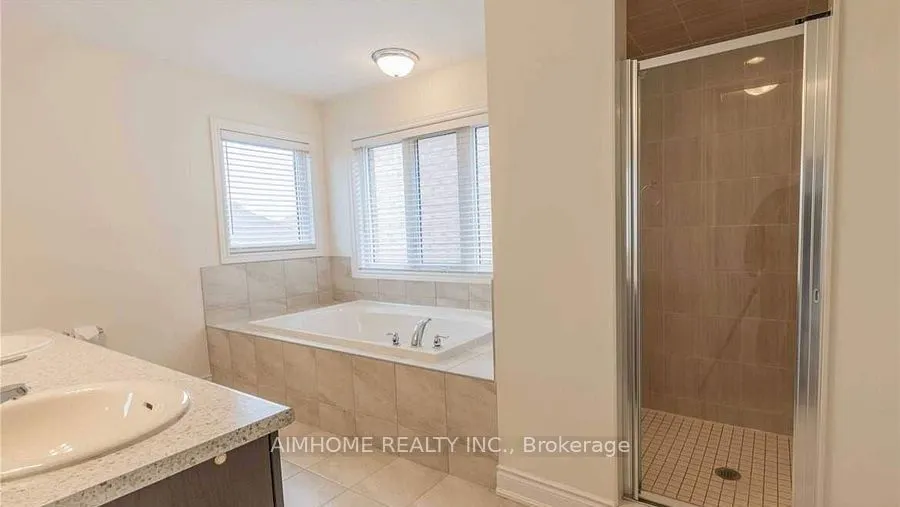 69 Walter Tunny Crescent