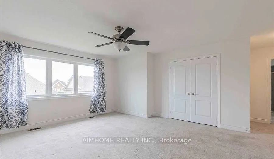 69 Walter Tunny Crescent