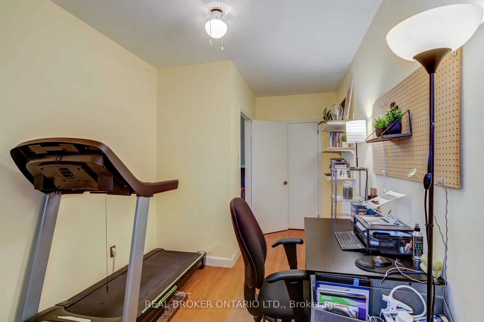 82 Tecumseh Drive