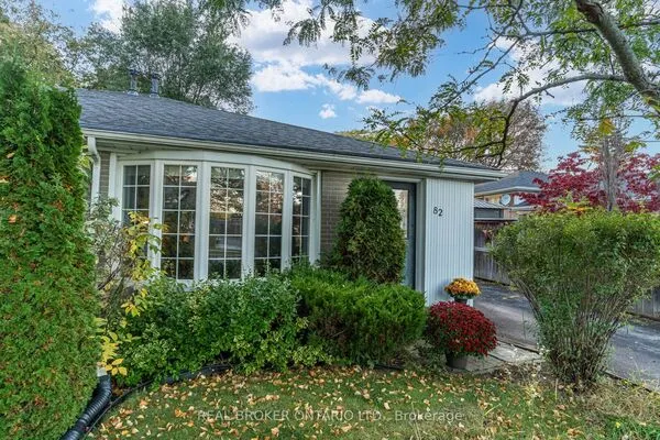 82 Tecumseth Drive