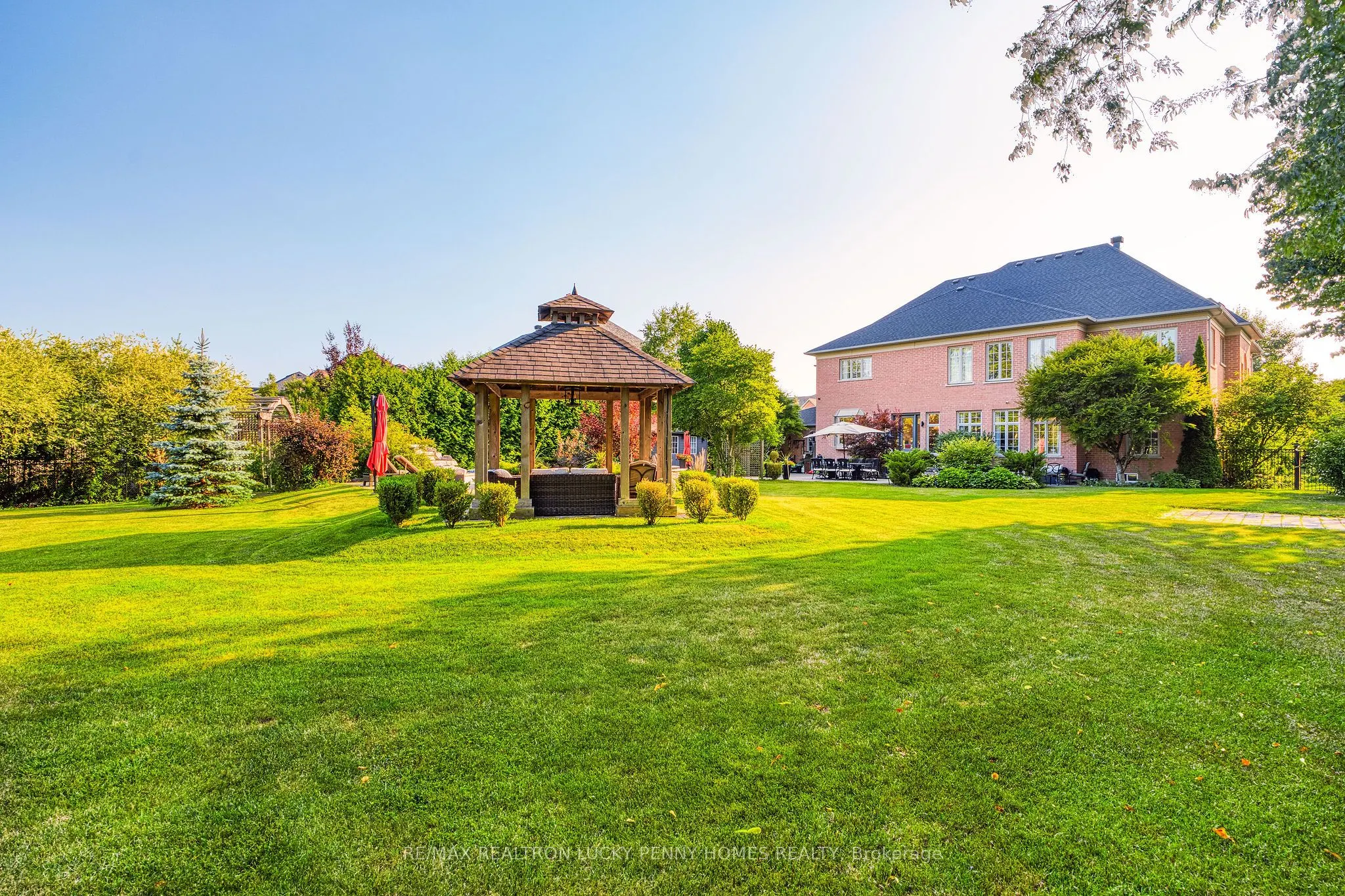 30 Bernadotte Drive