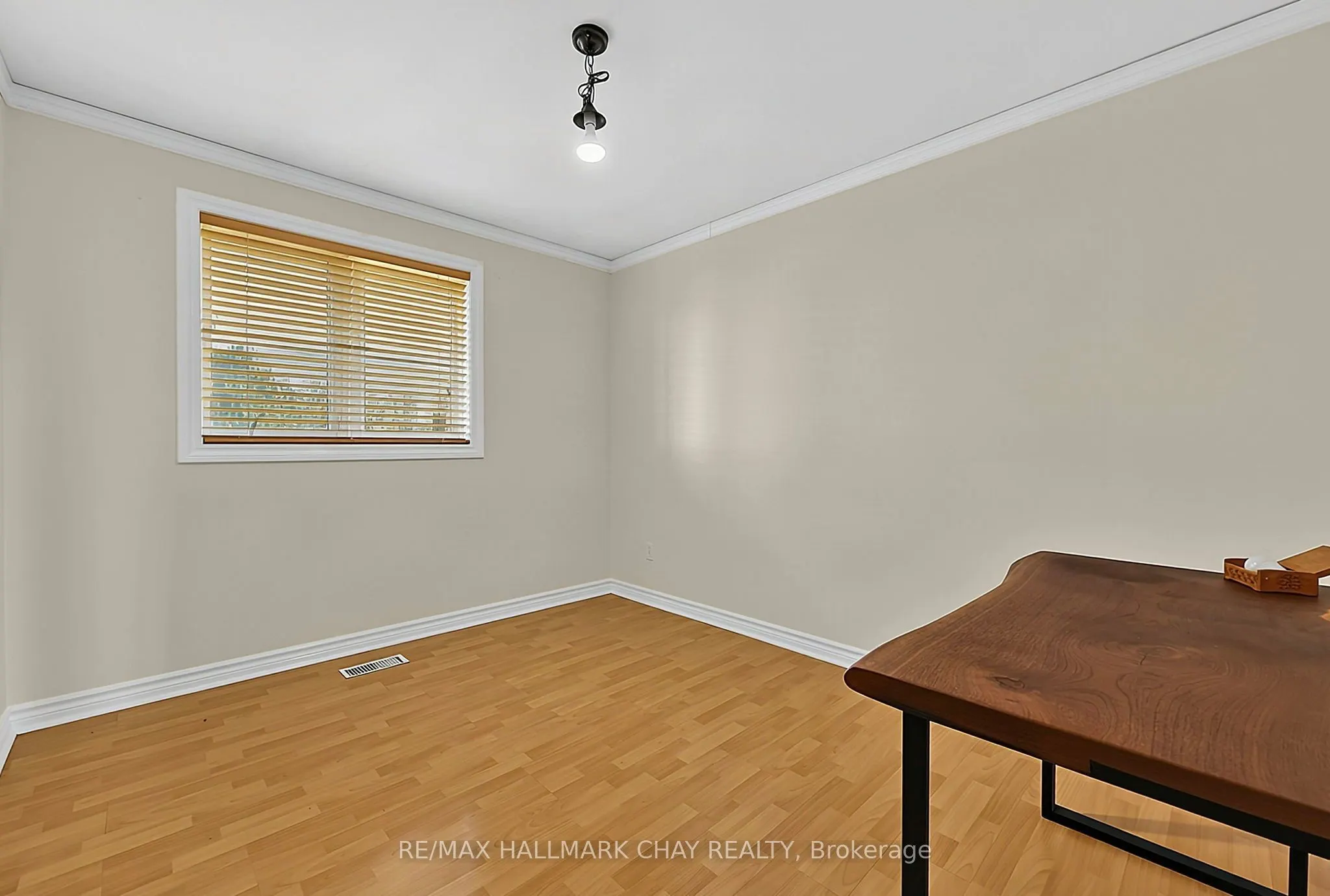 2544 Tottenham Road