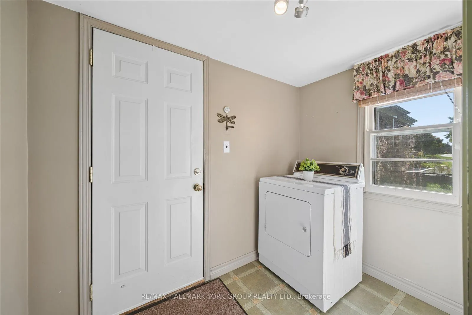 432 Catering Road