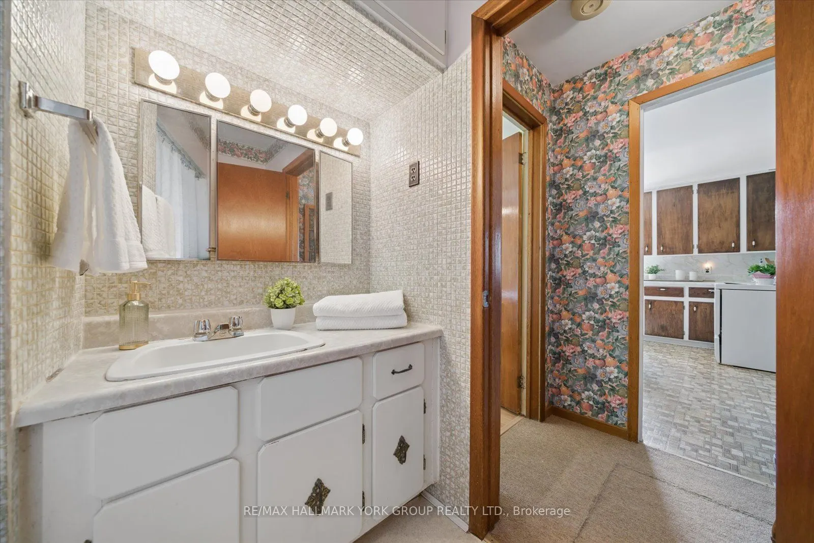 432 Catering Road