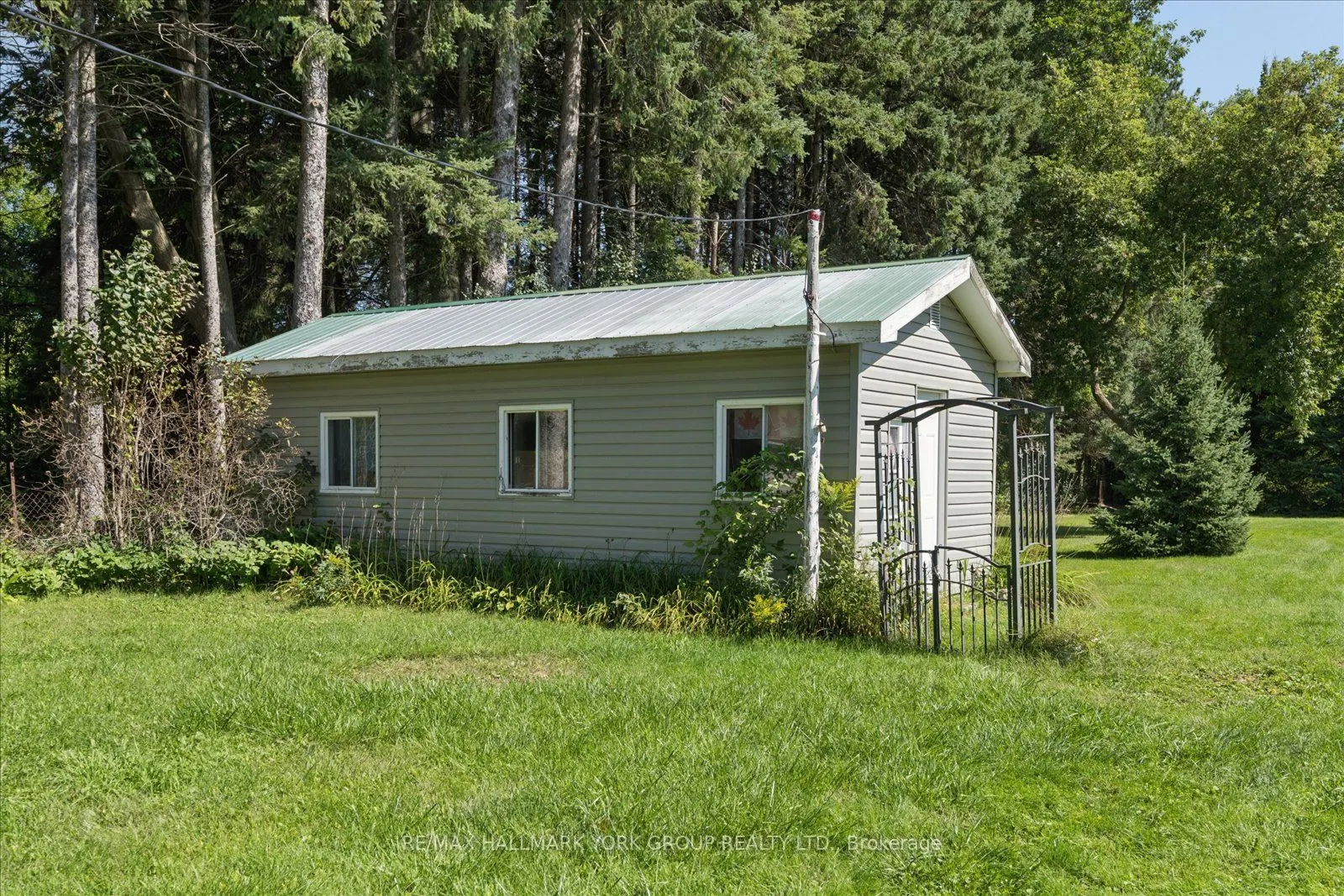432 Catering Road