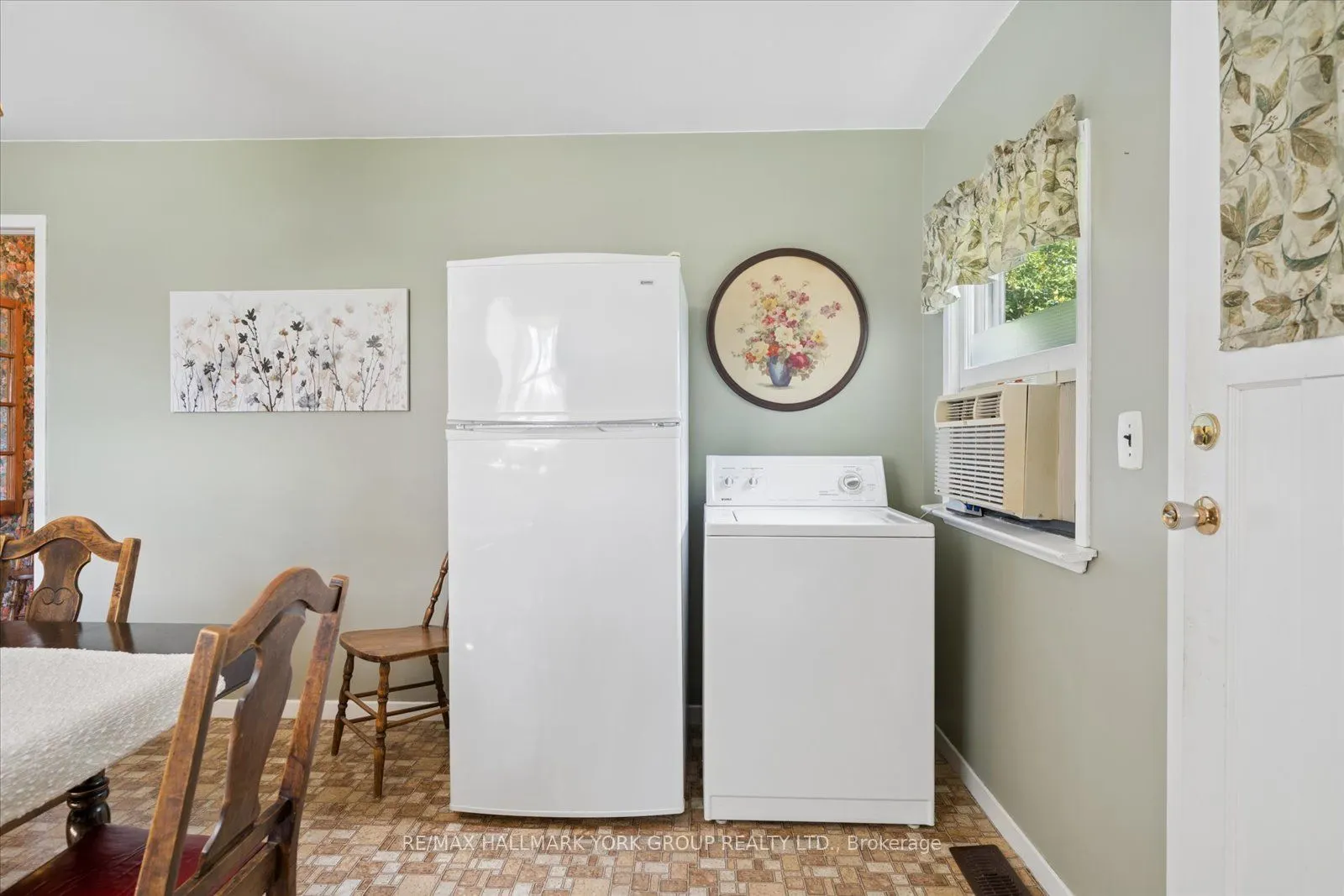 432 Catering Road