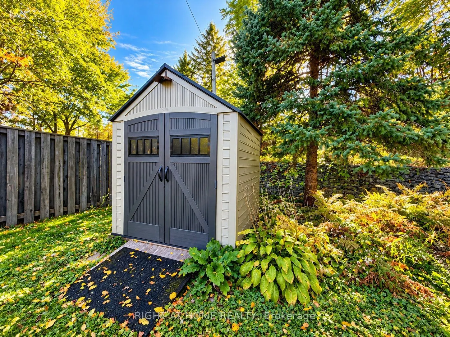 72 Monkswood Crescent #Main Floor